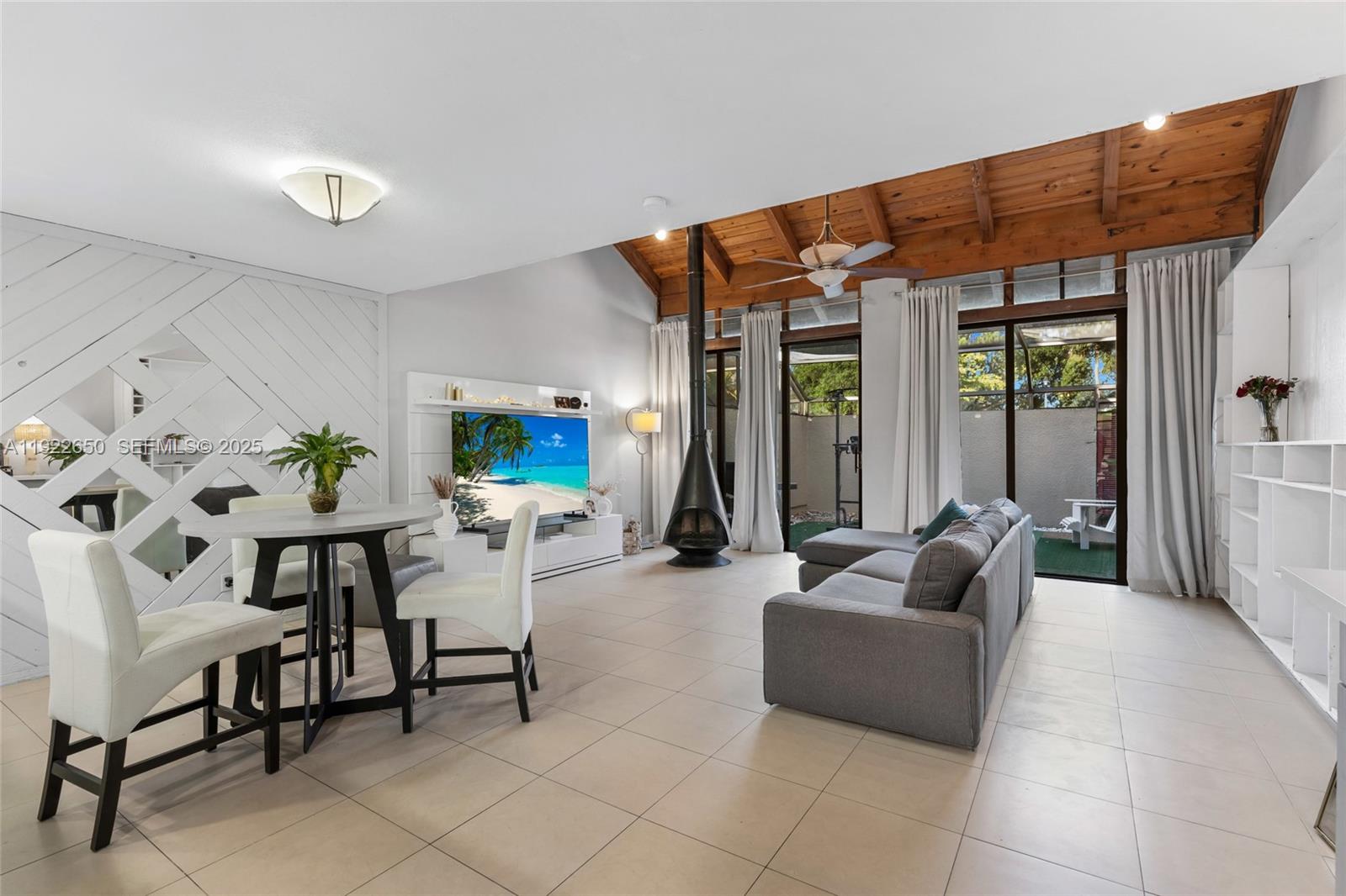 EVERGLADES SUGAR & LAND C - Residential