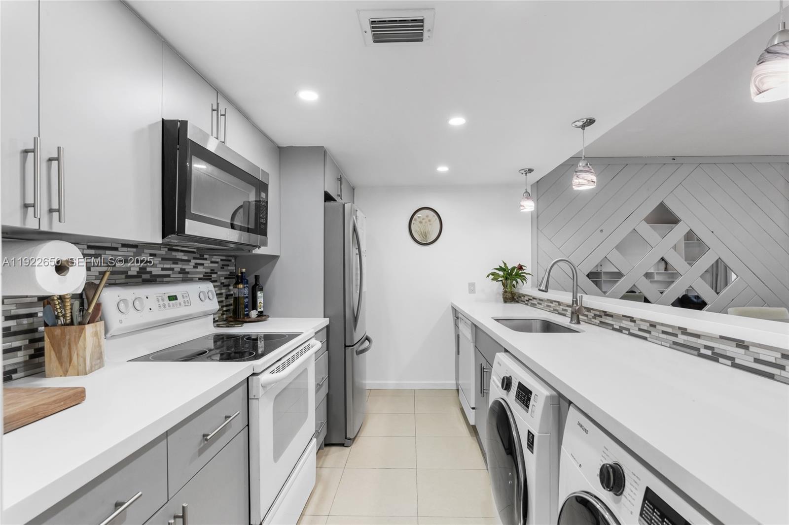 EVERGLADES SUGAR & LAND C - Residential