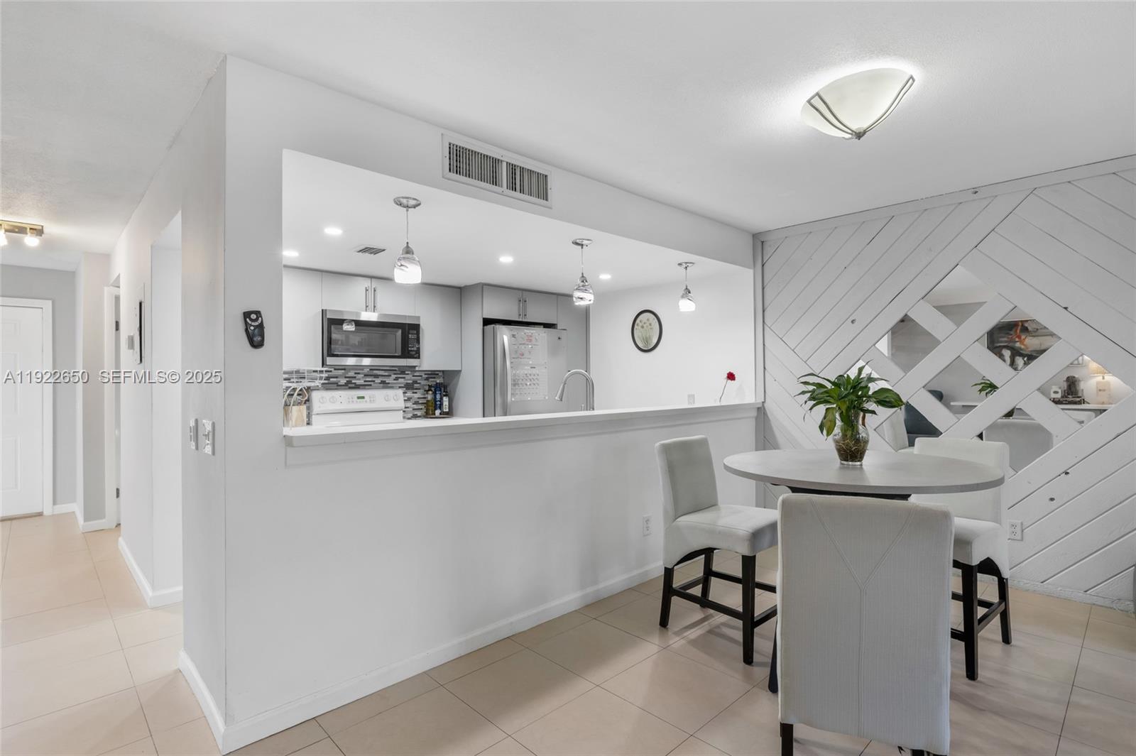 EVERGLADES SUGAR & LAND C - Residential