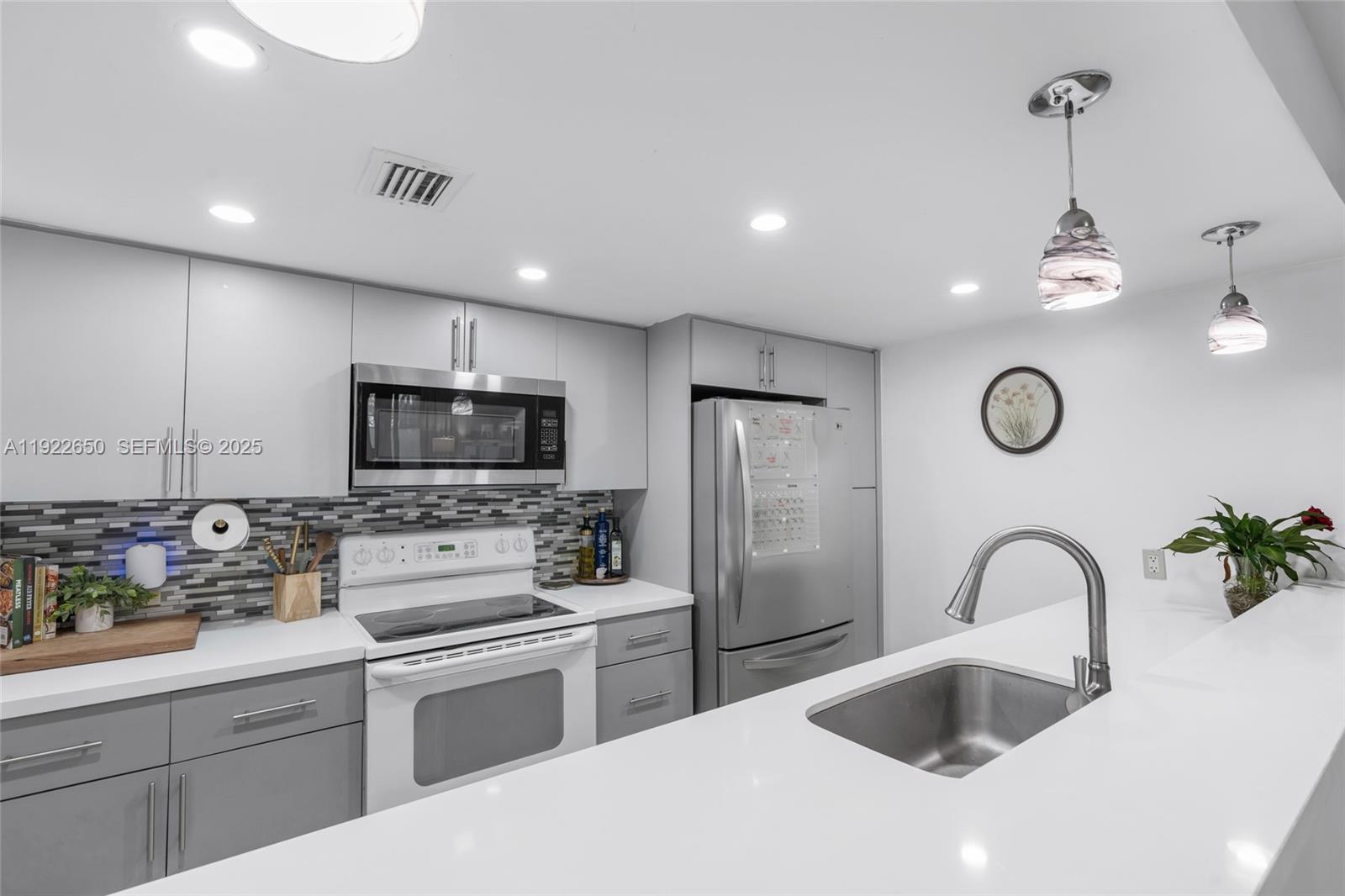 EVERGLADES SUGAR & LAND C - Residential