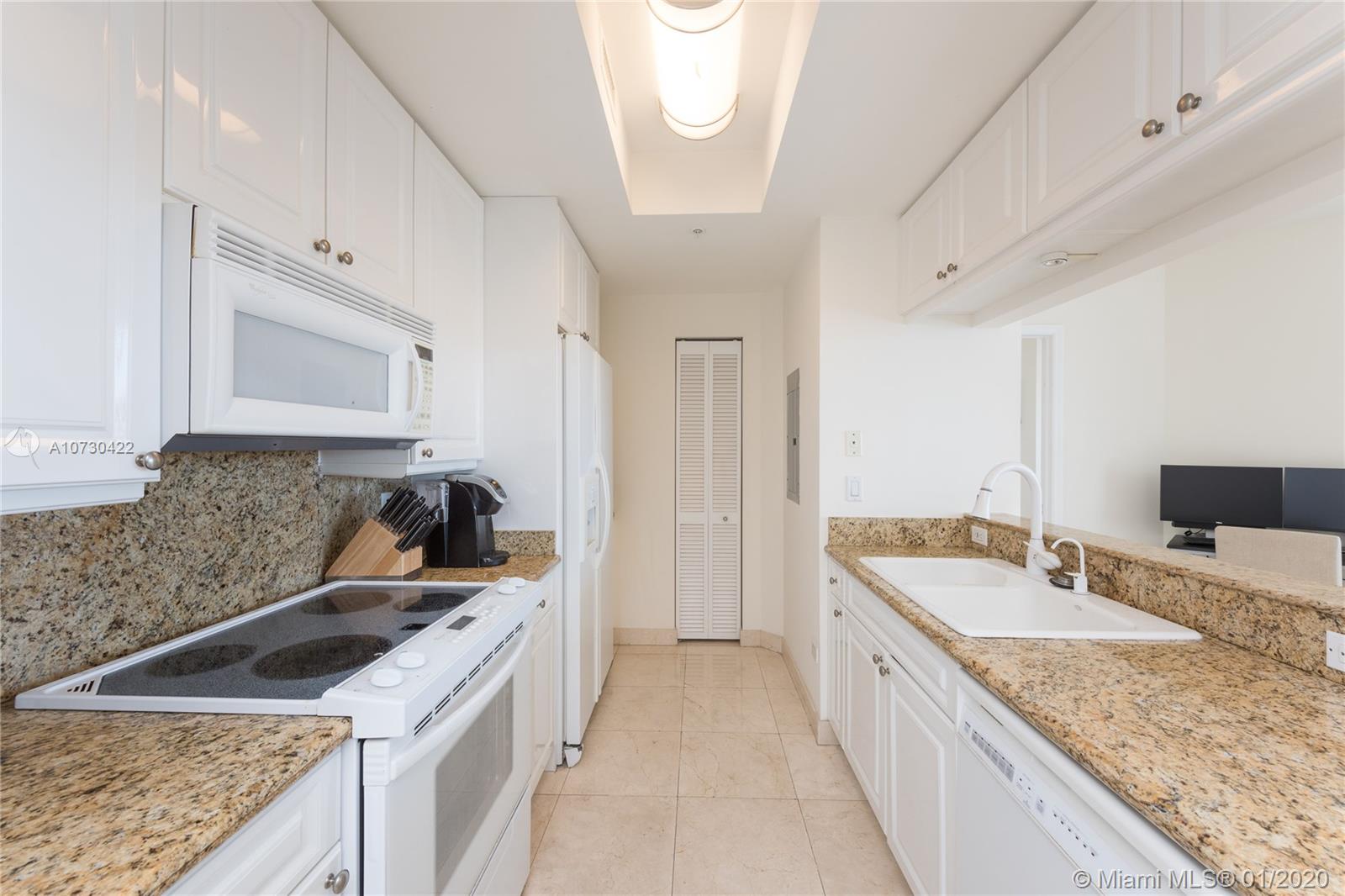 THREE TEQUESTA POINT COND - Residential