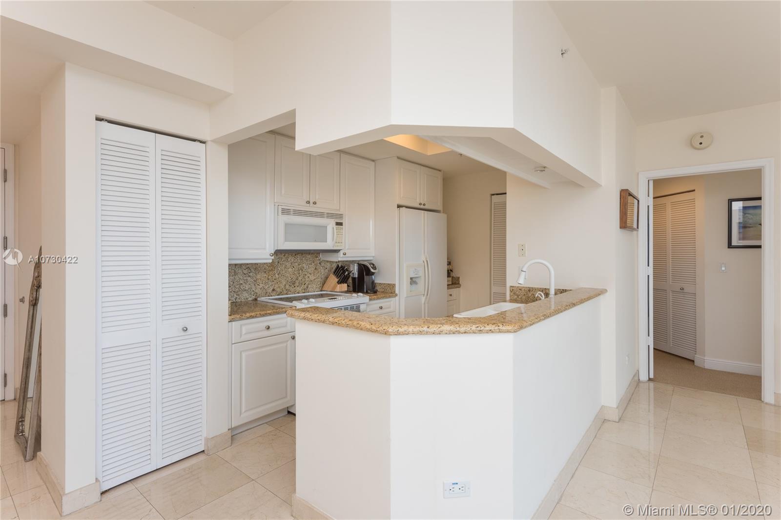 THREE TEQUESTA POINT COND - Residential