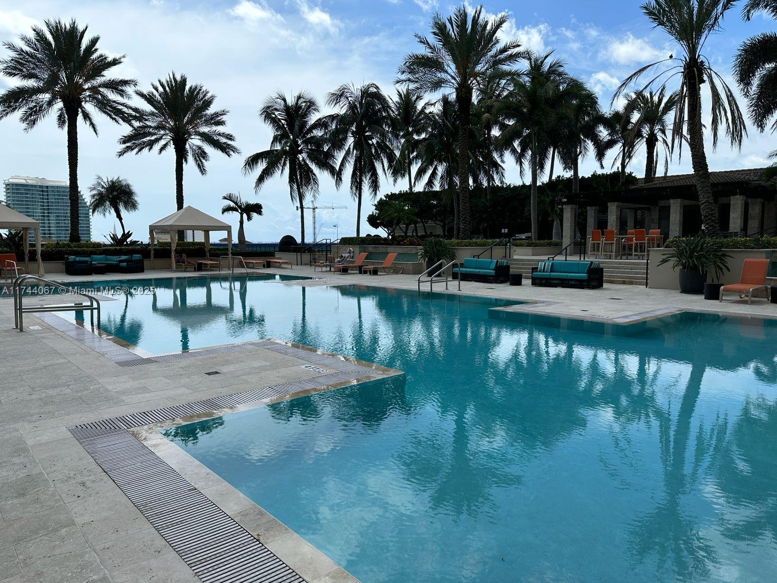 CITYPLACE SOUTH TOWER CON - Residential Lease