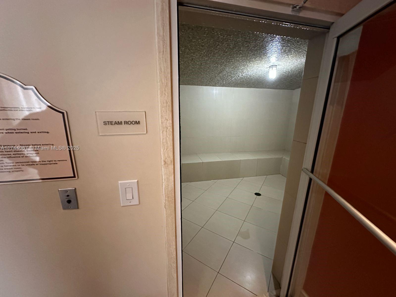 CITYPLACE SOUTH TOWER CON - Residential Lease