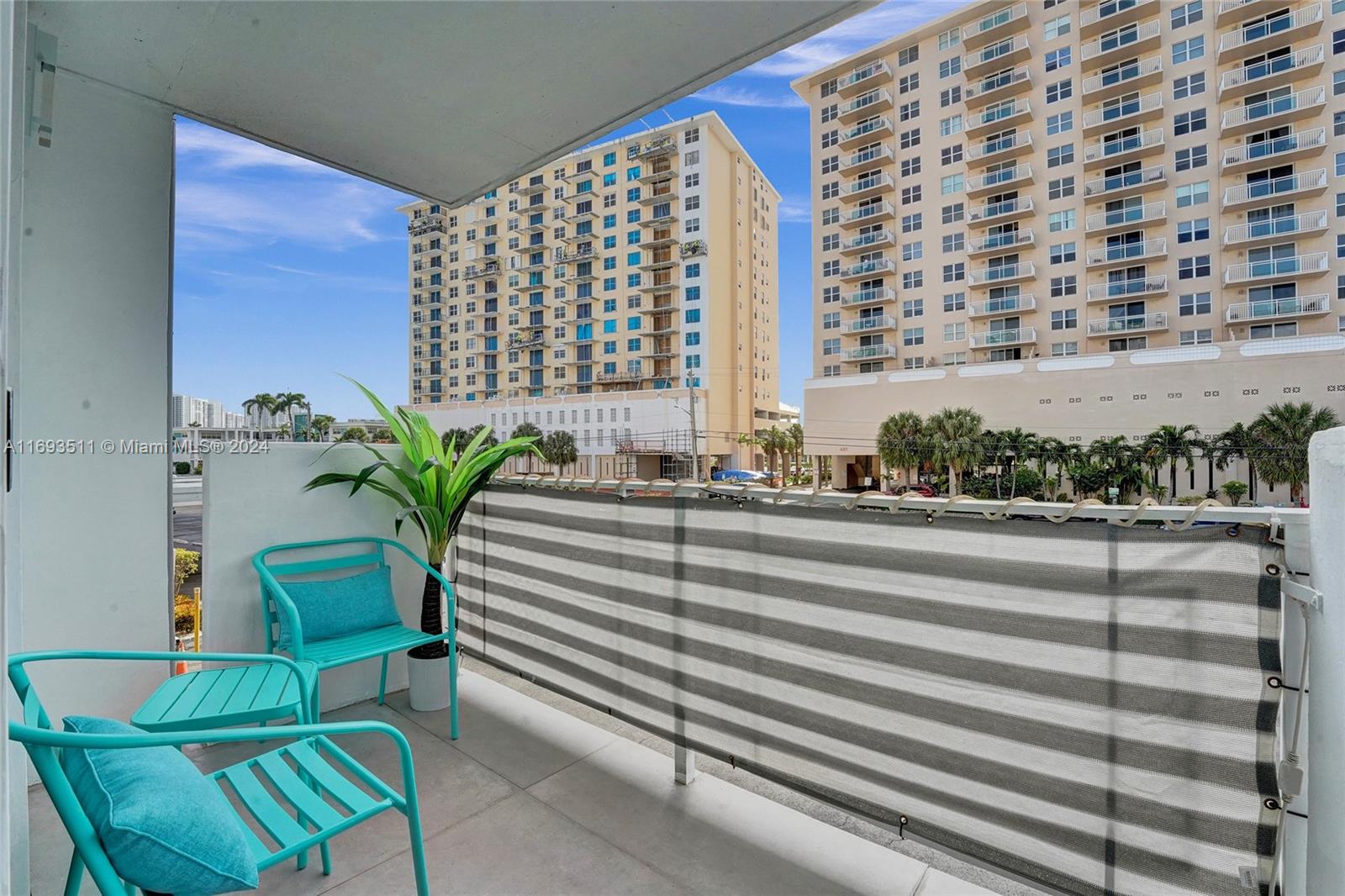 Golden Isles Yacht Club - Residential