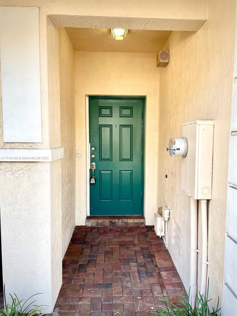 2976 NW 30th Ct