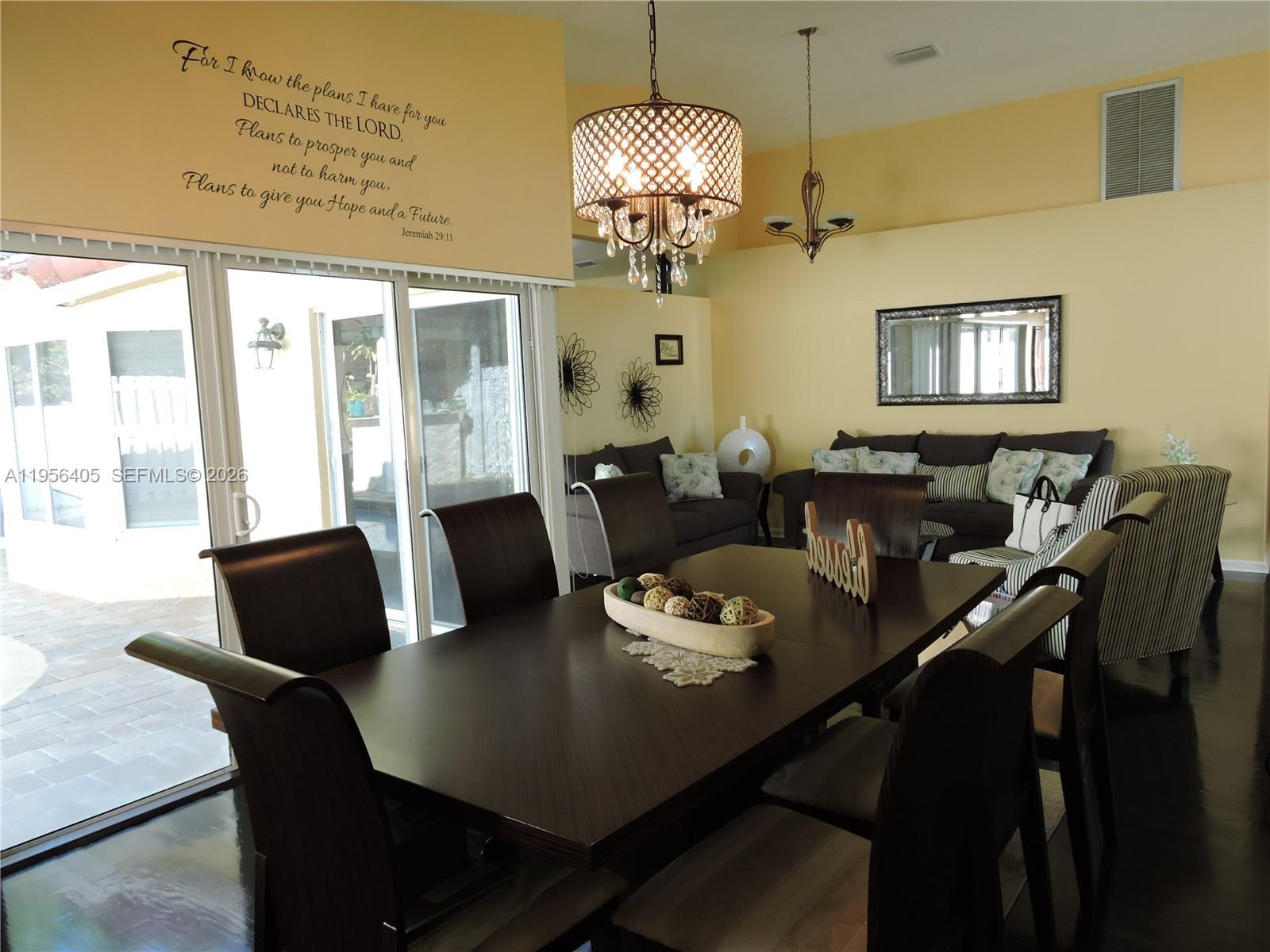 LANDINGS - Residential