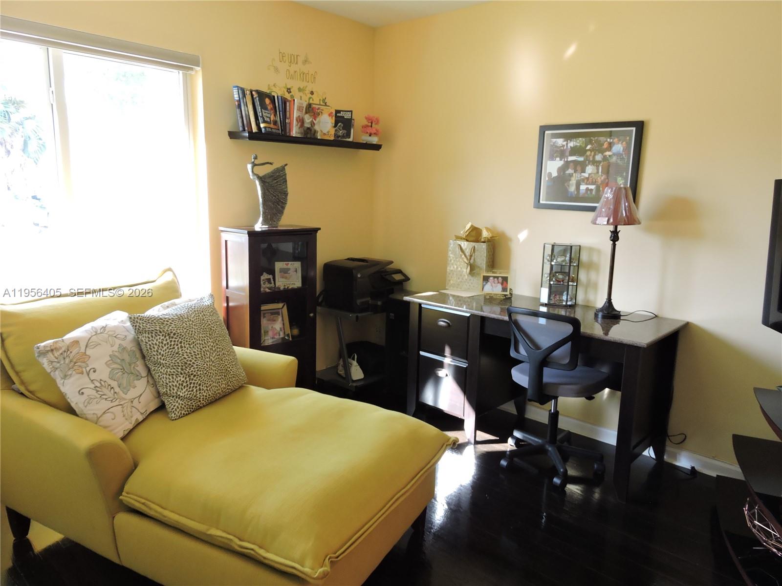 LANDINGS - Residential