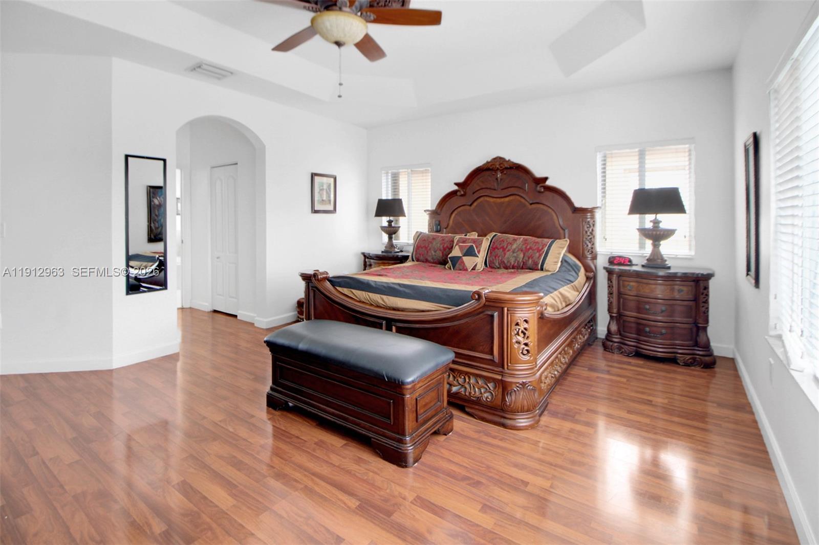 LAROC ESTATES - Residential