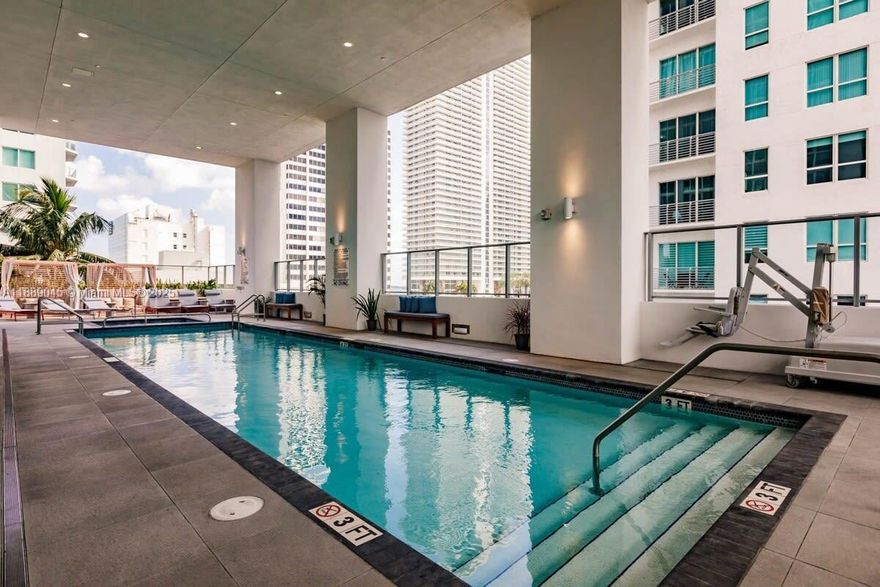 No Rental Restrictions – Perfect for Investors or personal use. This fully furnished 1-bed 1-bath at YOTELPAD Miami blends modern design with unmatched convenience. With Airbnb and short-term rentals allowed, enjoy strong returns. In the heart of Downtown Miami, steps from Bayfront Park, Bayside, and Metromover, with fast access to Brickell, Wynwood, Miami Beach, and the airport. Amenities include a rooftop lounge with city and bay views, pool with bar and Jacuzzi, Homage Fitness gym, on-site restaurant, coffee bar, pet spa, social lounge, concierge,  and valet. YOTELPAD offers the ideal mix of location, lifestyle, and investment value.