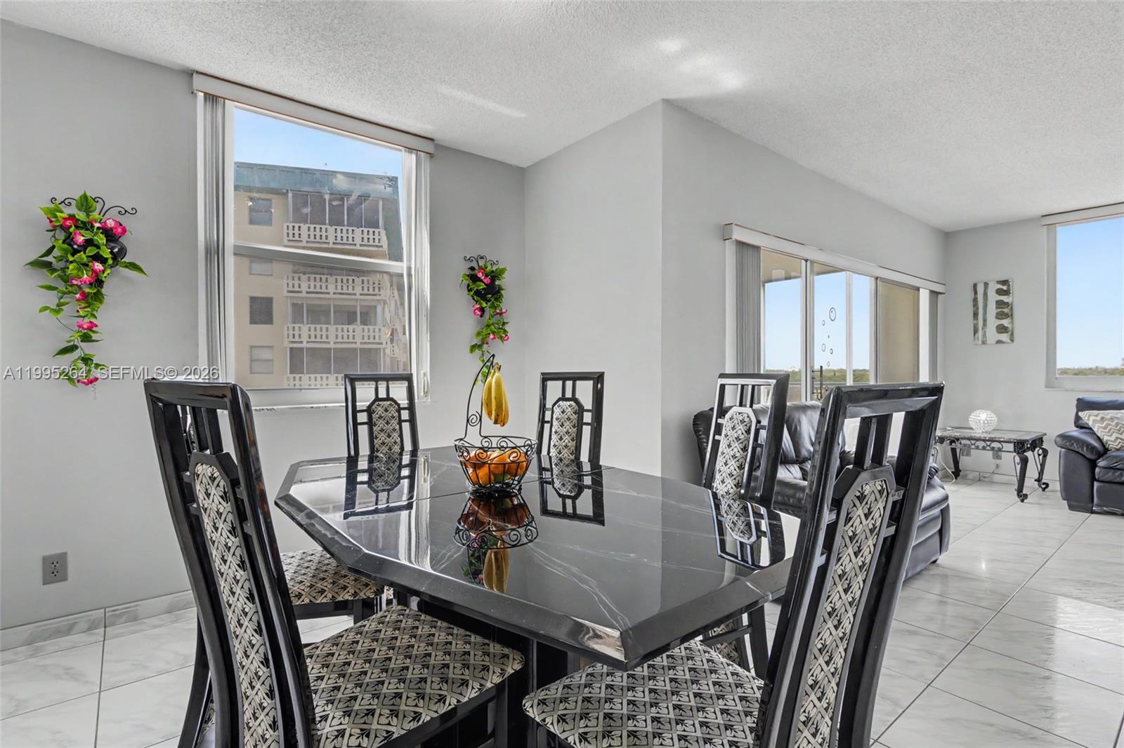 HILLCREST EAST NO 24 COND - Residential