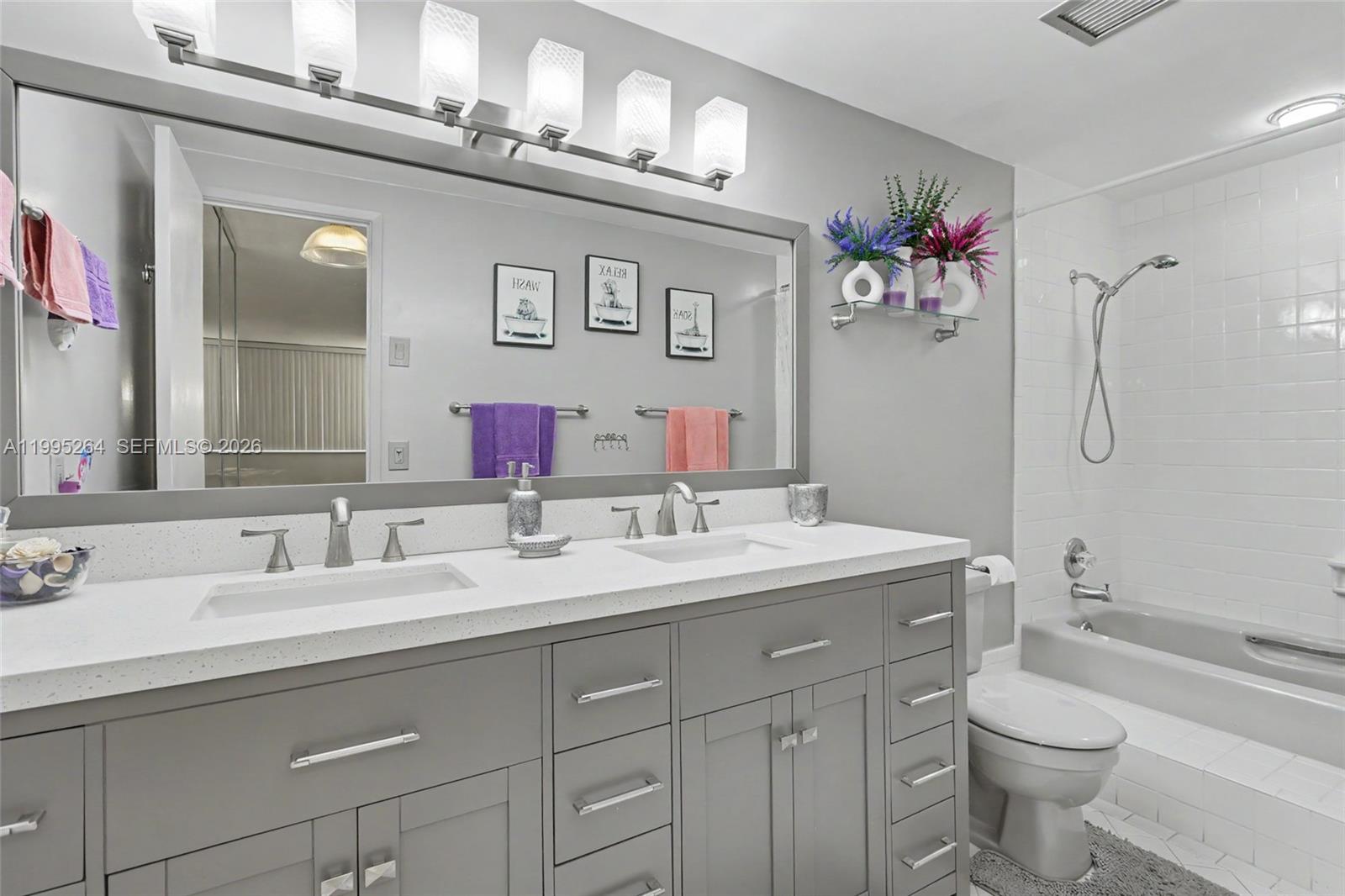 HILLCREST EAST NO 24 COND - Residential