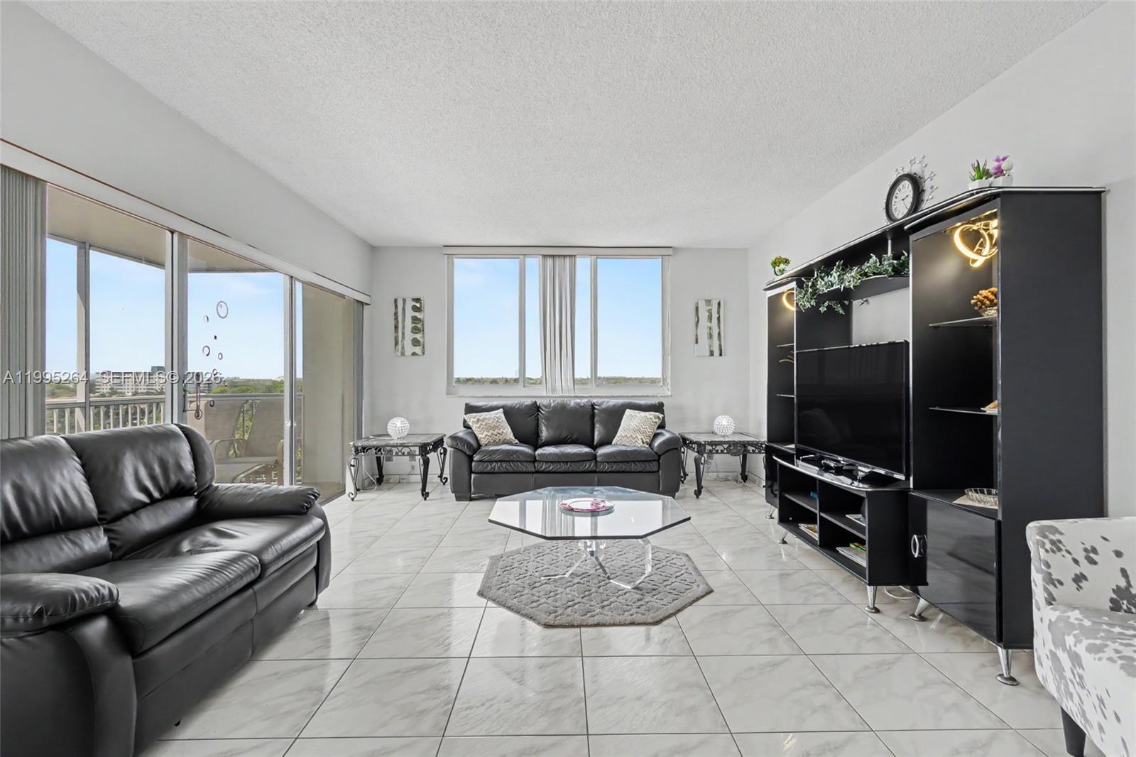 HILLCREST EAST NO 24 COND - Residential