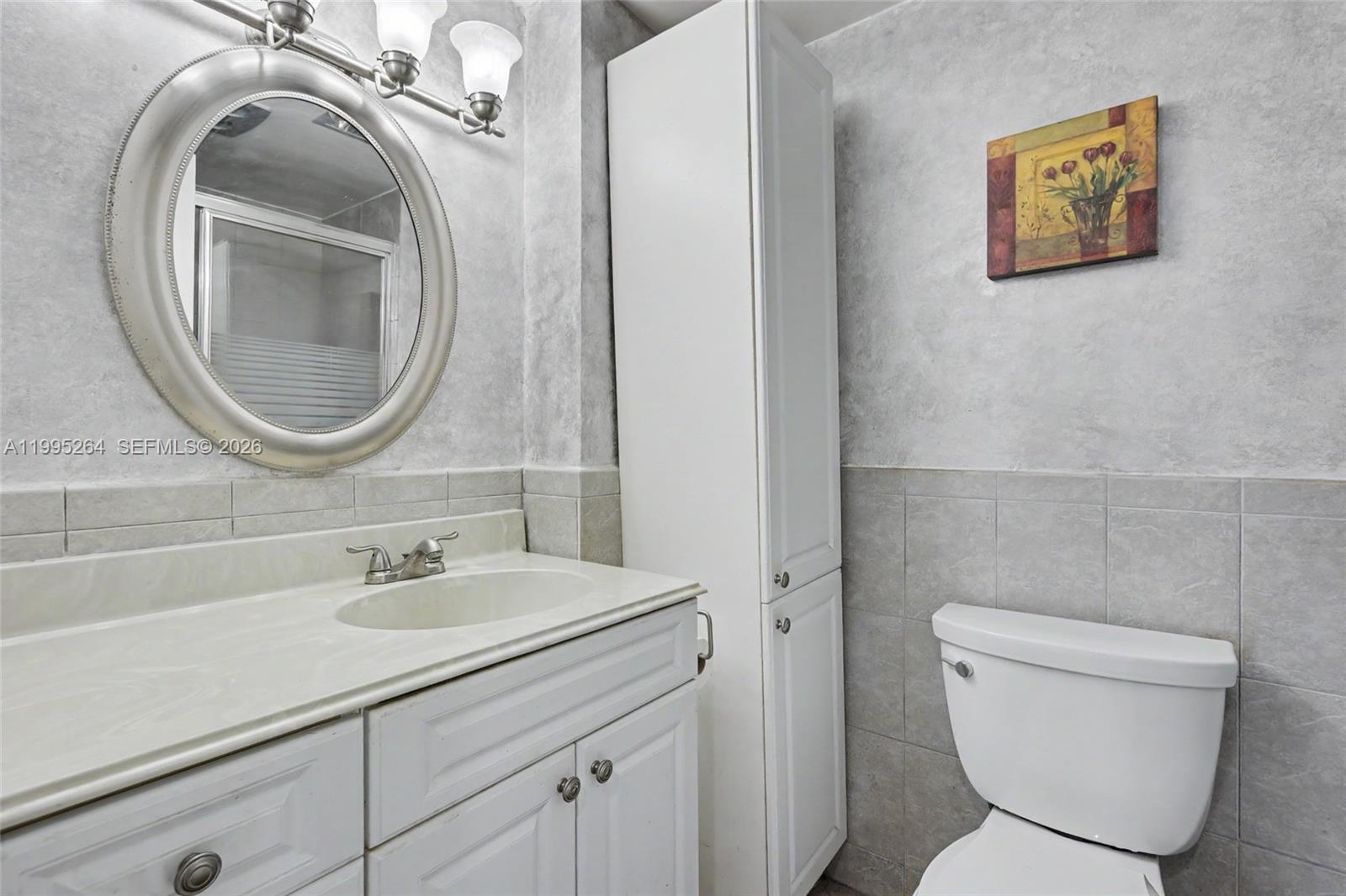 HILLCREST EAST NO 24 COND - Residential