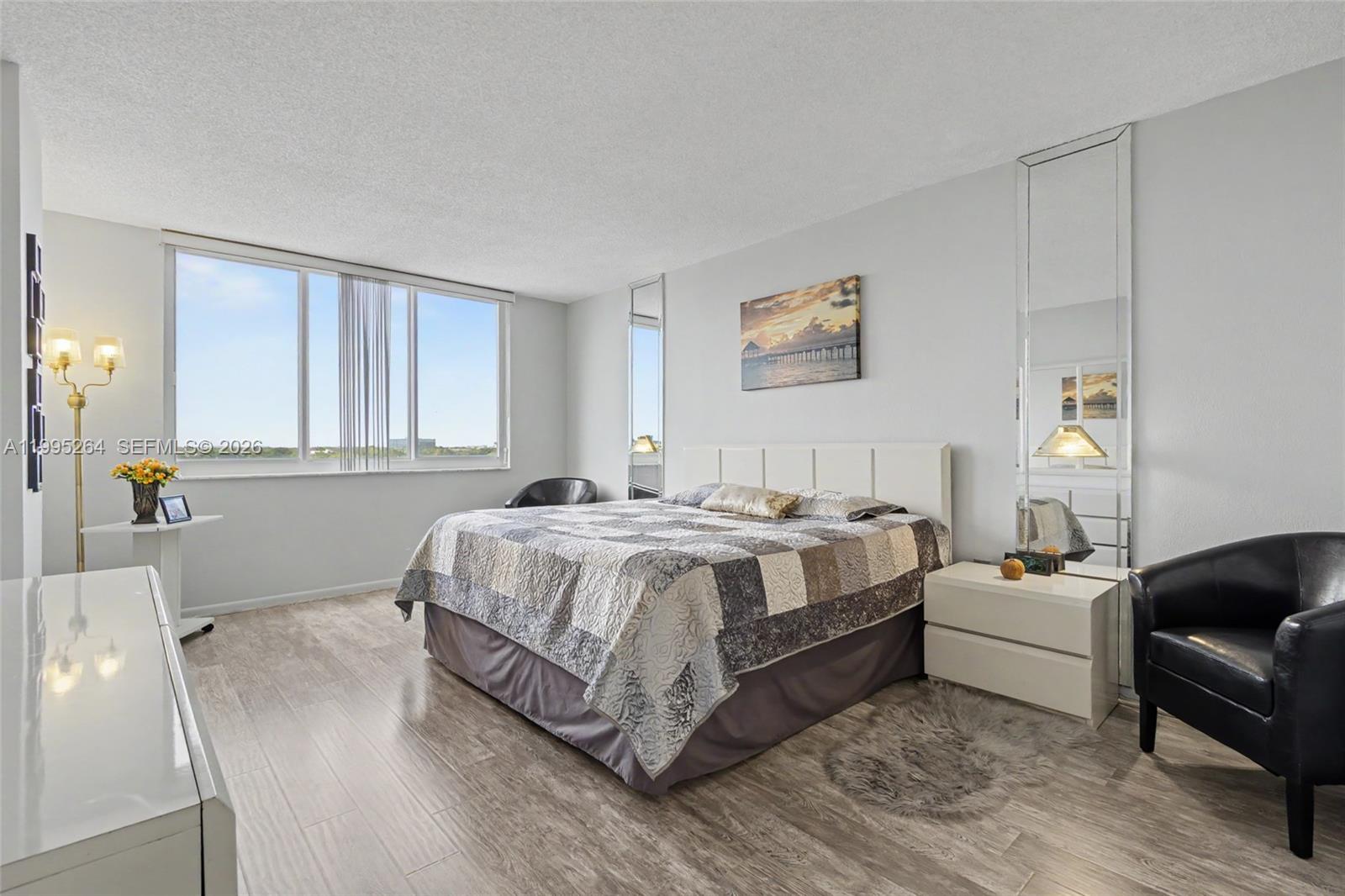 HILLCREST EAST NO 24 COND - Residential