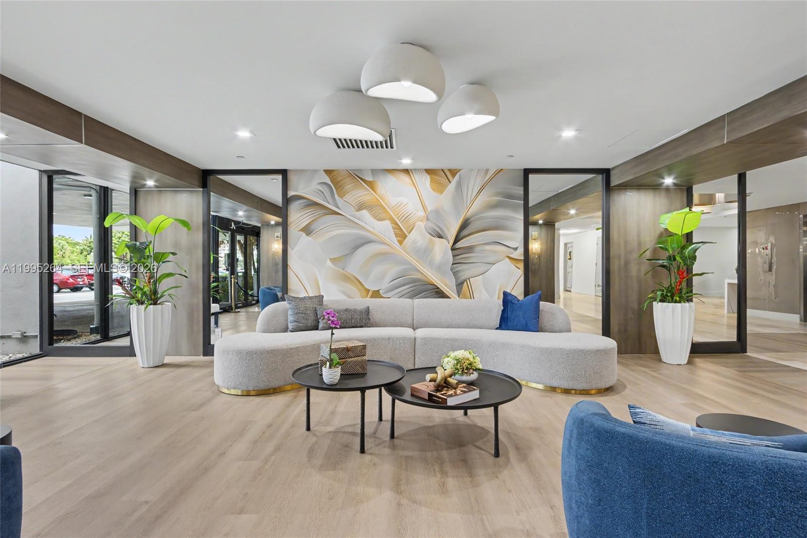 HILLCREST EAST NO 24 COND - Residential