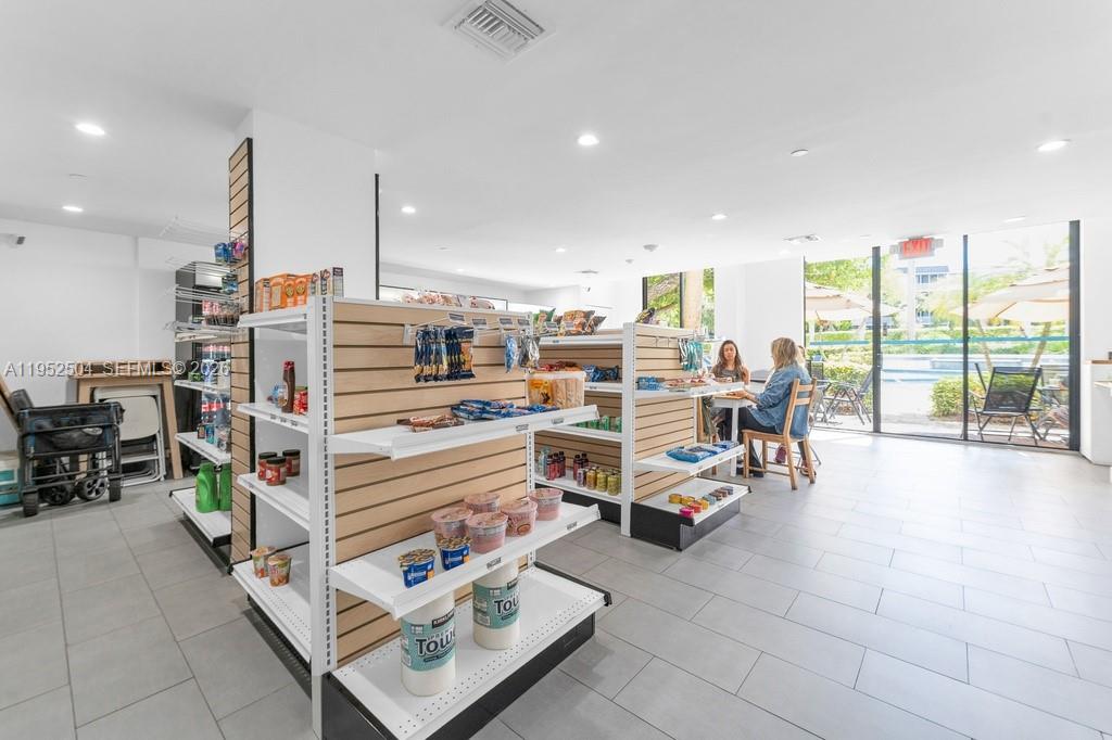 PARC CENTRAL AVENTURA EAS - Residential