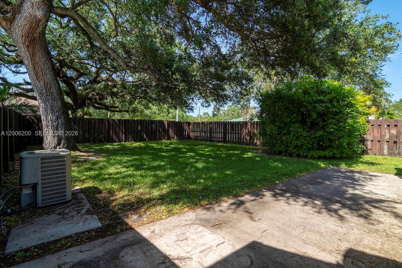 TAMERLANE - Residential