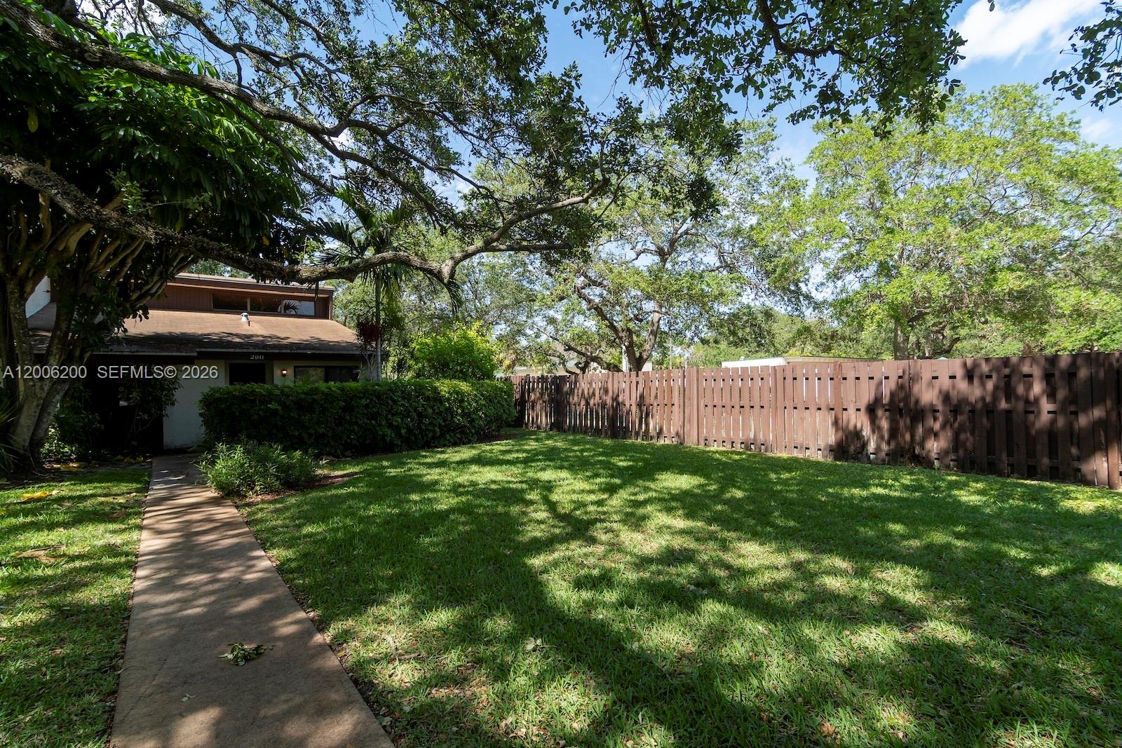 TAMERLANE - Residential