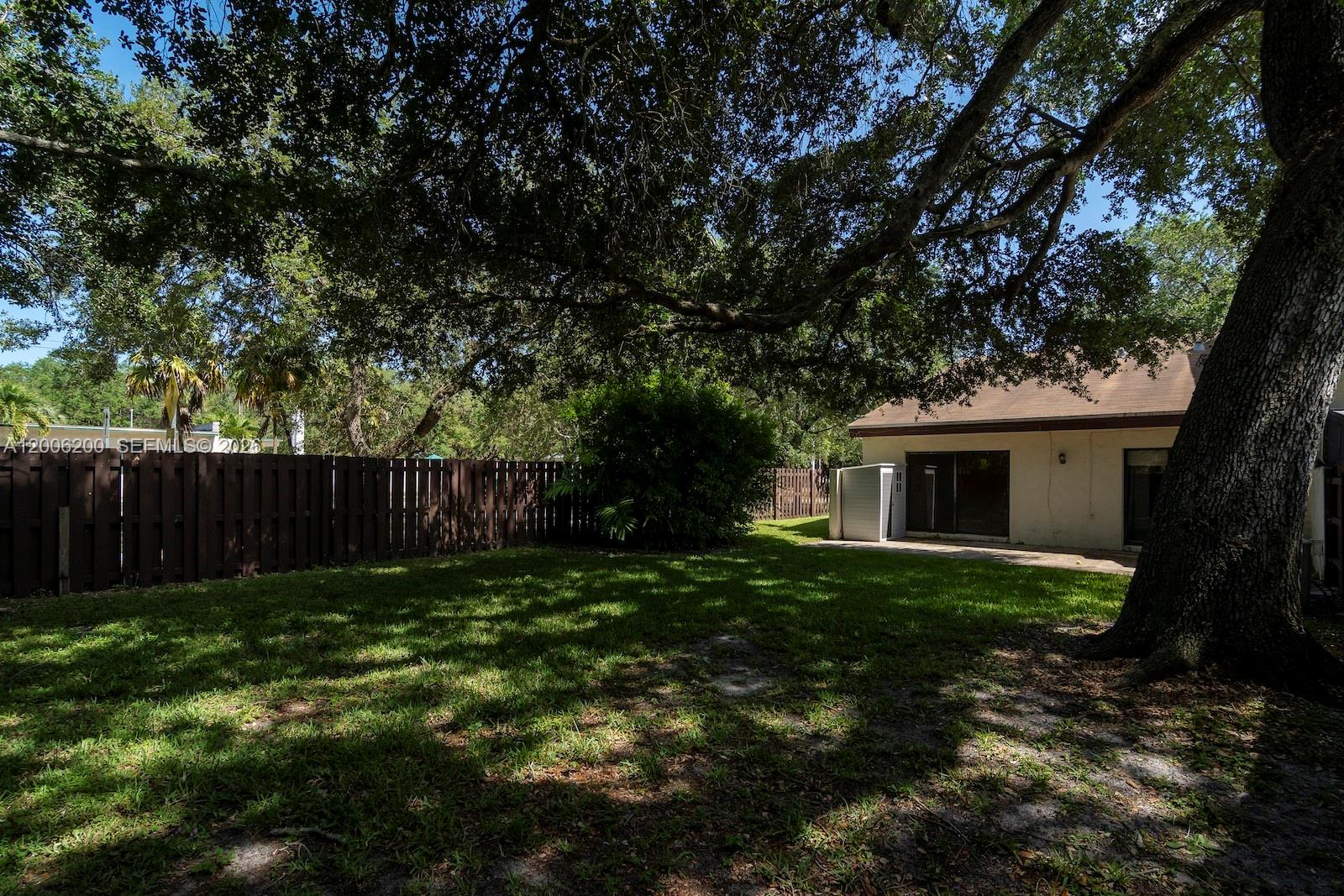 TAMERLANE - Residential