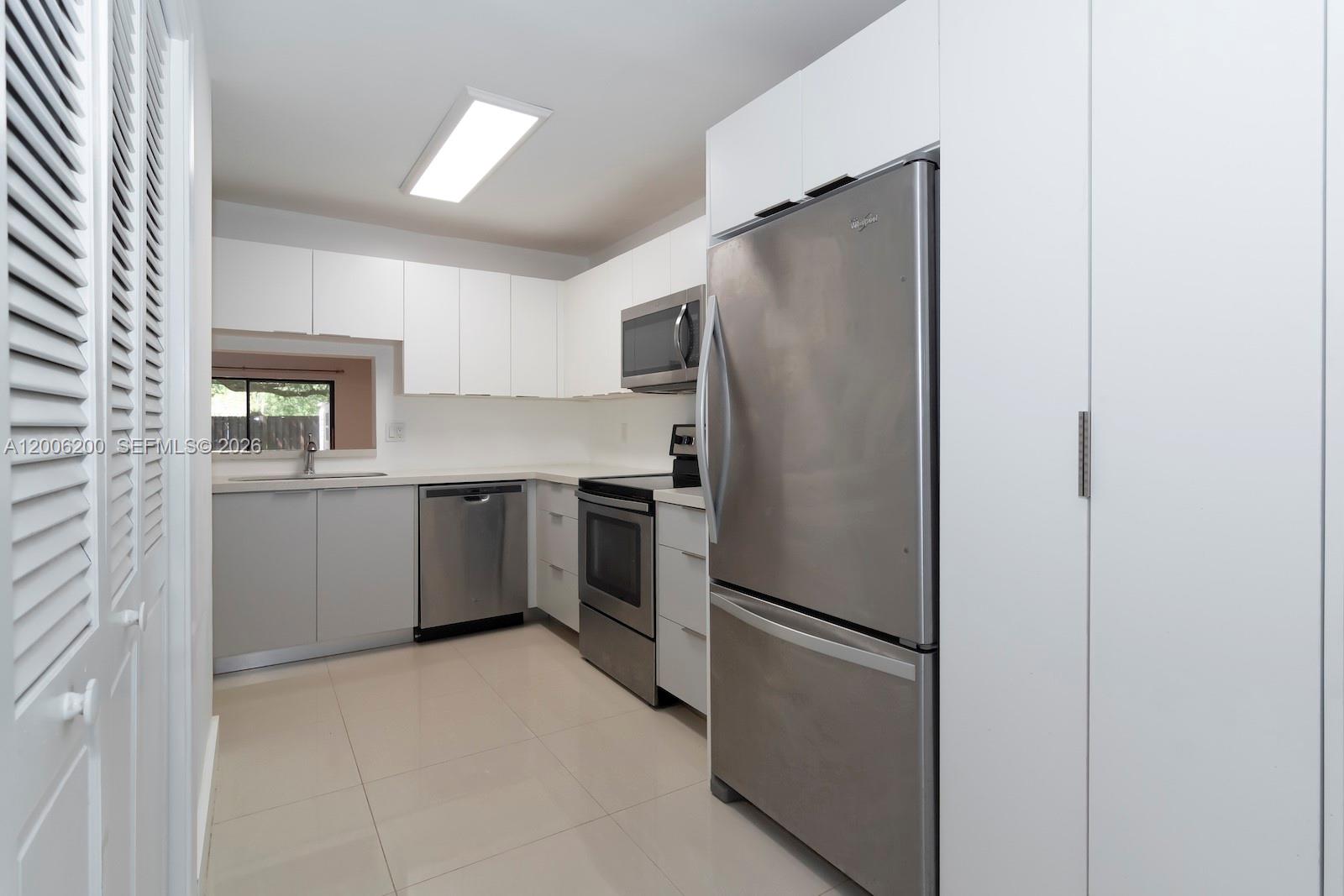 TAMERLANE - Residential