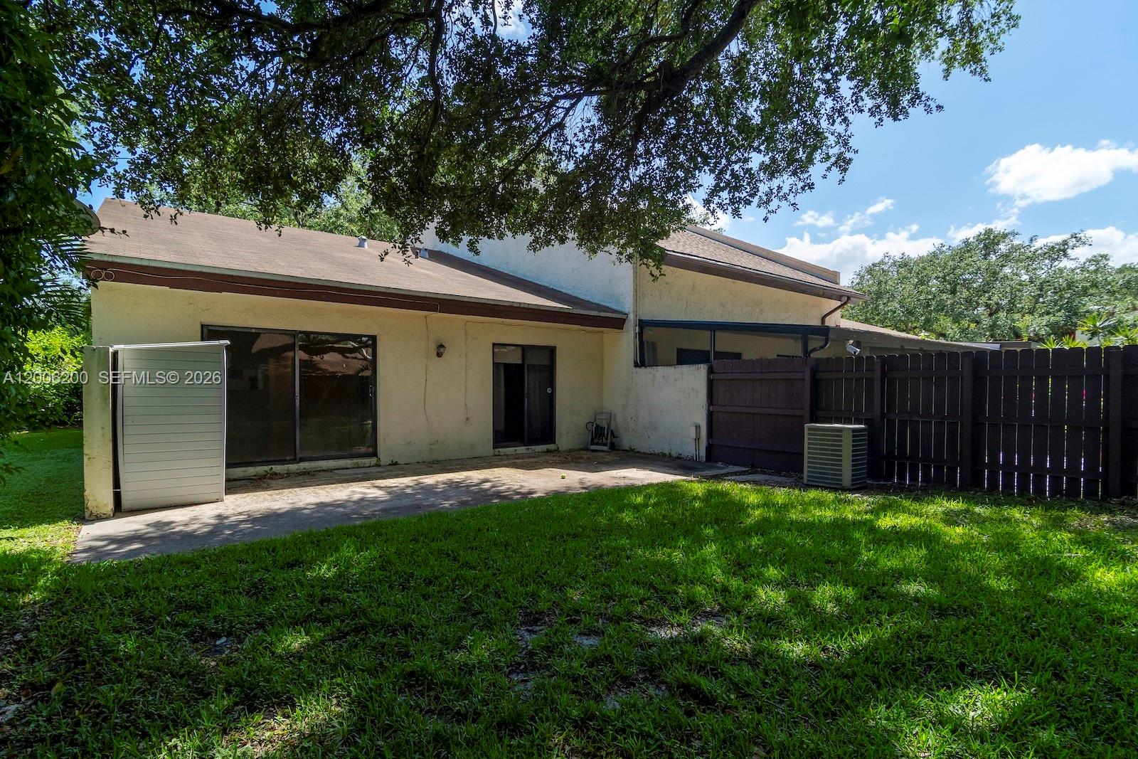 TAMERLANE - Residential