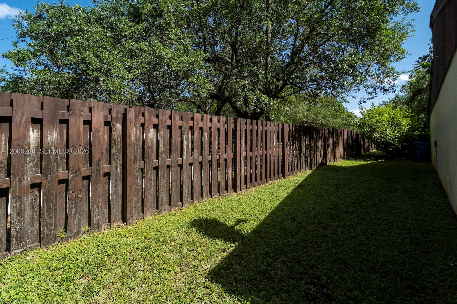 TAMERLANE - Residential