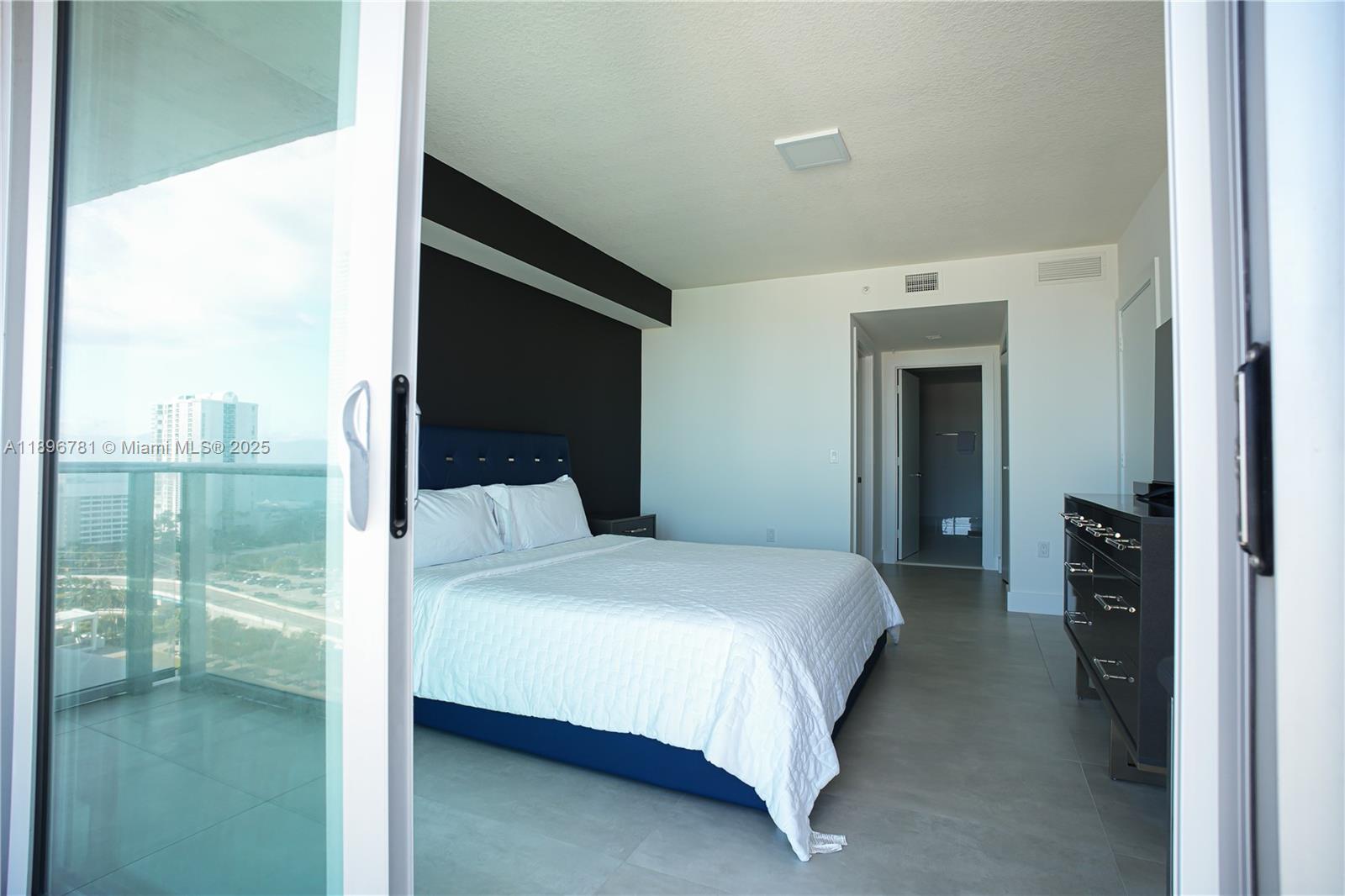 300 Sunny Isles Blvd 4-1603