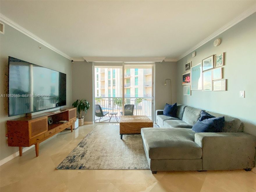 Beautiful 2-bedroom, 2-bath condo for sale in Dadeland, one of Miami’s most convenient and connected neighborhoods. This bright and spacious residence features marble floors throughout, a functional split layout, and generous storage with custom closets in both bedrooms. The primary bedroom includes a private ensuite bathroom, while the second bedroom with a Murphy bed offers flexibility for guests, a home office, or multi-purpose living. Condo has a storage unit.
Located just minutes from top shopping and dining including Dadeland Mall, Downtown Dadeland, Publix, and Trader Joe's. Commuters will love being steps from Dadeland South Metrorail Station, providing quick access to key places like the University of Miami, Miami International Airport, Downtown Miami, Brickell, the Health District and the Brightline Station.
Easy access to U.S. 1 and the Palmetto Expressway makes commuting throughout Miami simple. Building amenities include a fitness center, pool area, currently closed during an association renovation project, and parking.
Perfect for a primary residence, second home, or investment opportunity in one of Miami's most convenient neighborhoods.