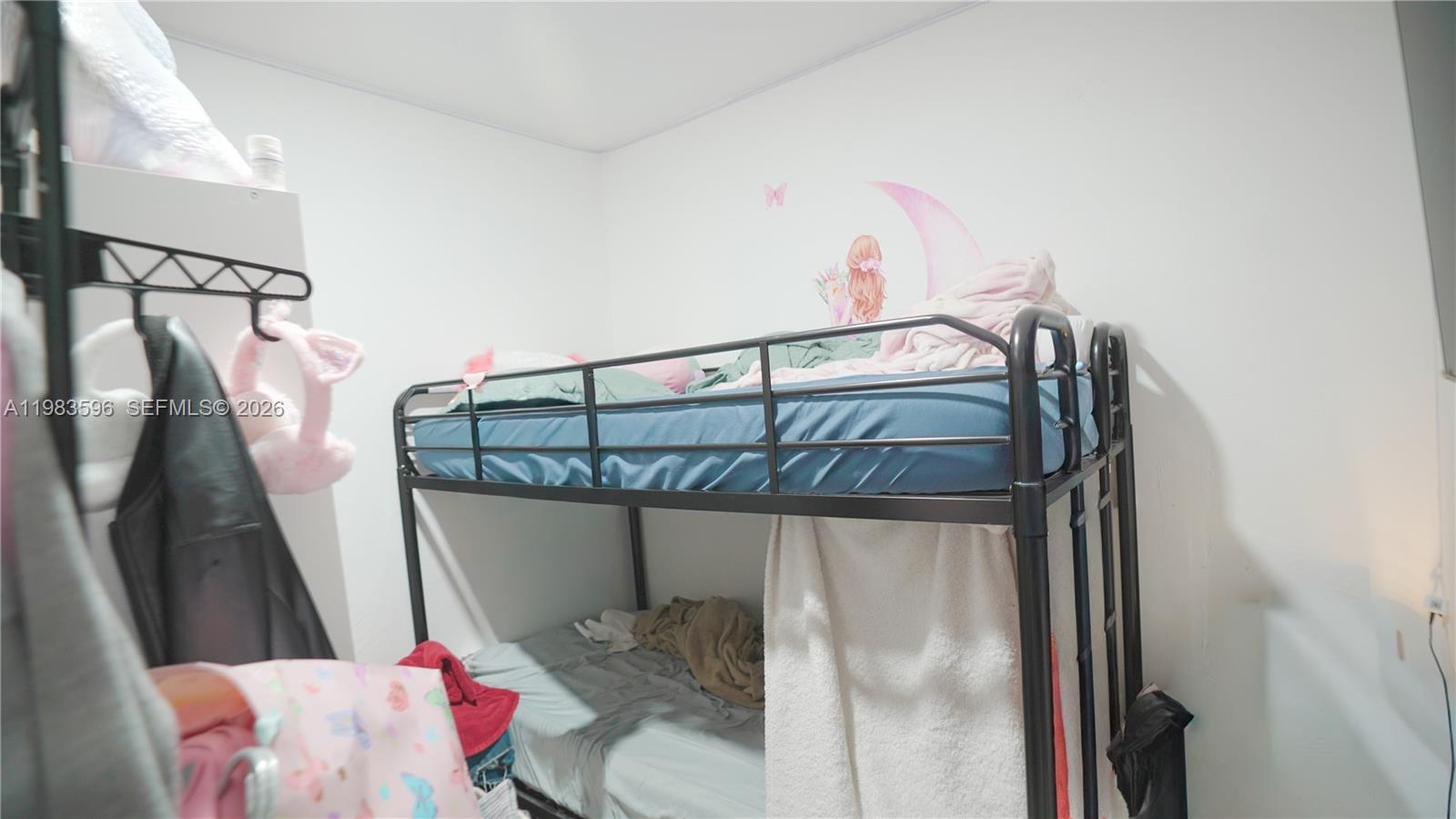 RANDALL PARK - Residential