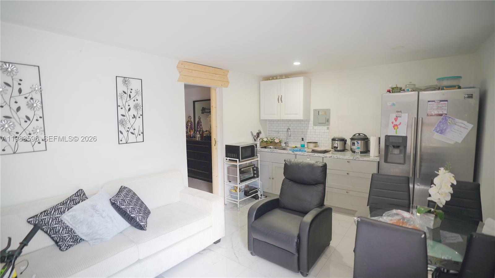 RANDALL PARK - Residential