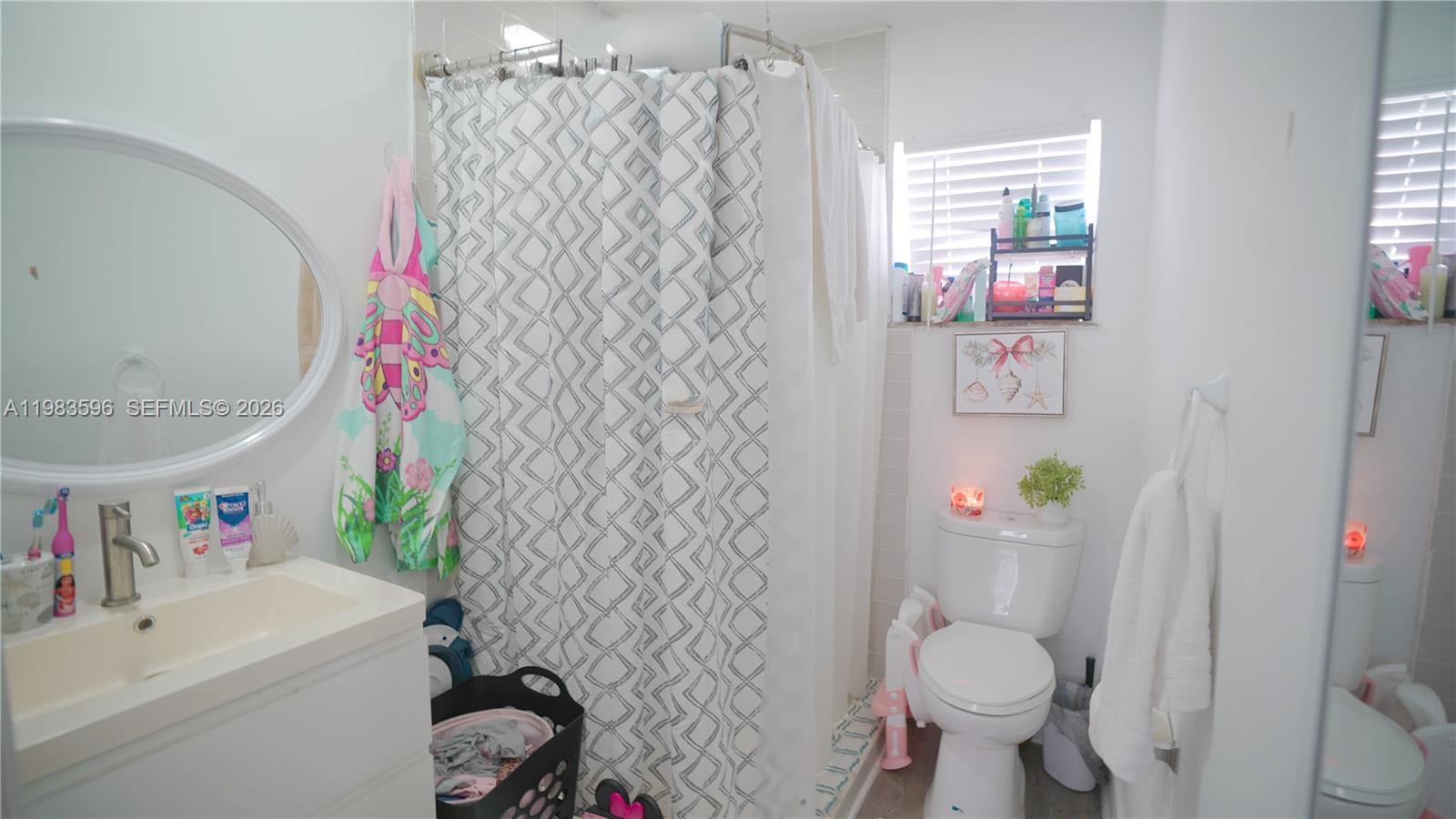 RANDALL PARK - Residential