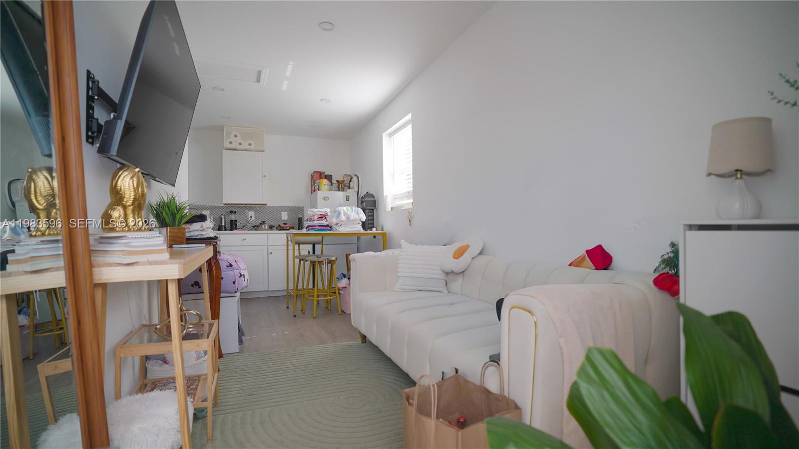 RANDALL PARK - Residential