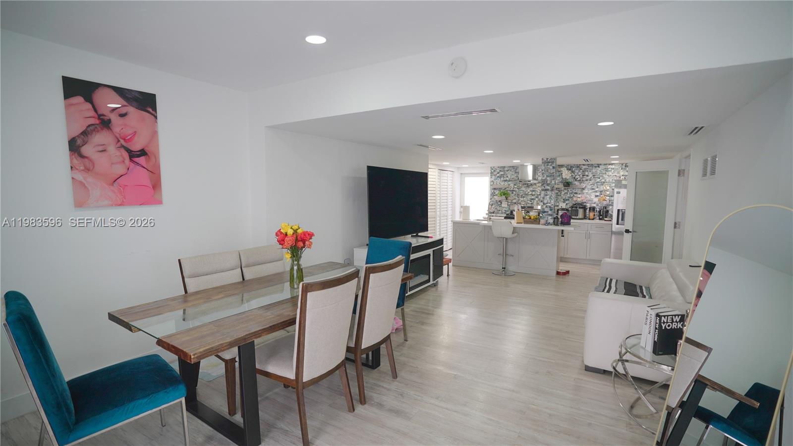 RANDALL PARK - Residential