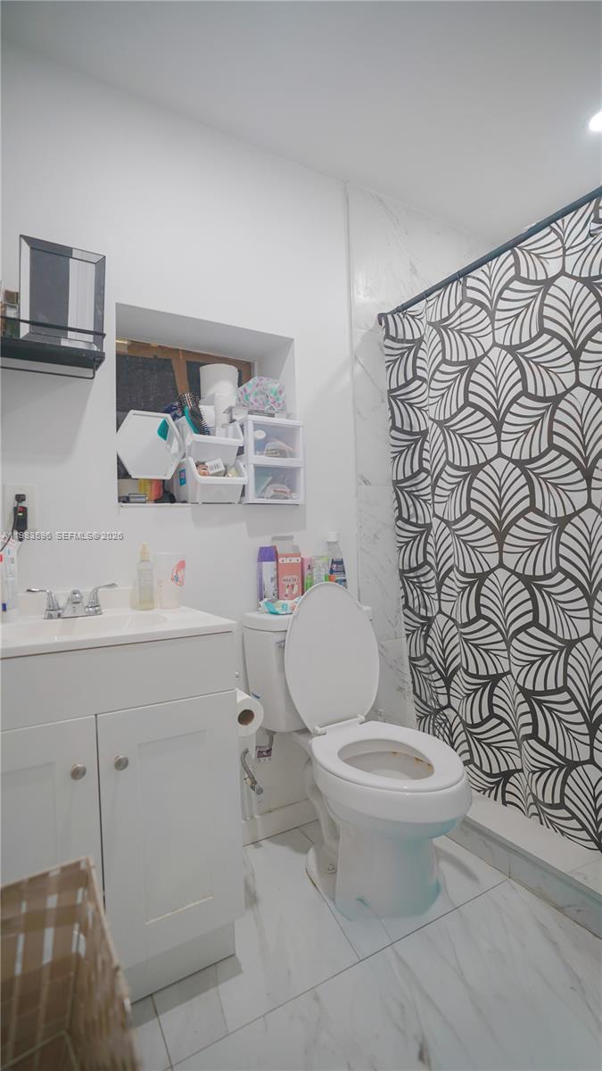 RANDALL PARK - Residential