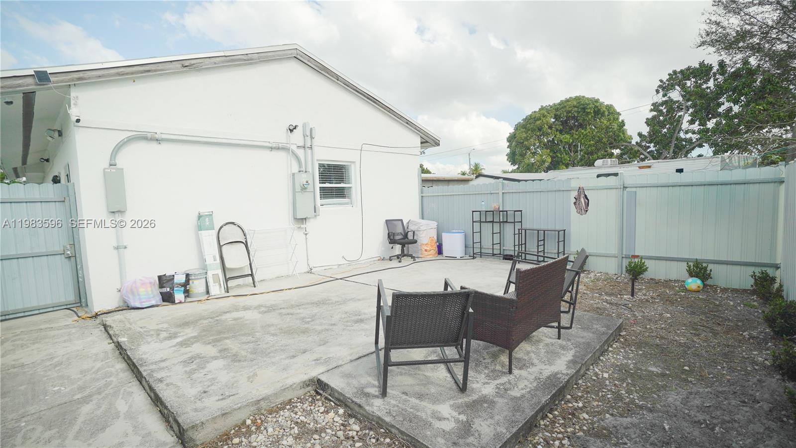 RANDALL PARK - Residential