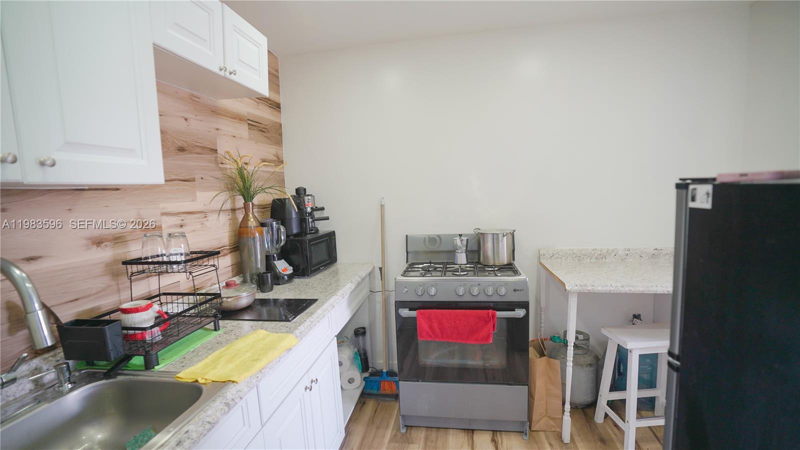 RANDALL PARK - Residential