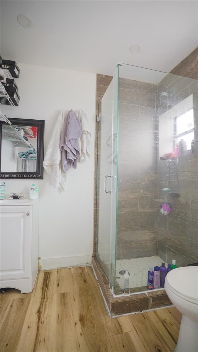 RANDALL PARK - Residential