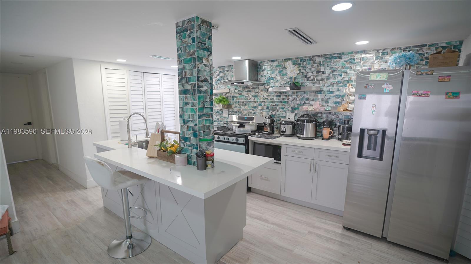 RANDALL PARK - Residential