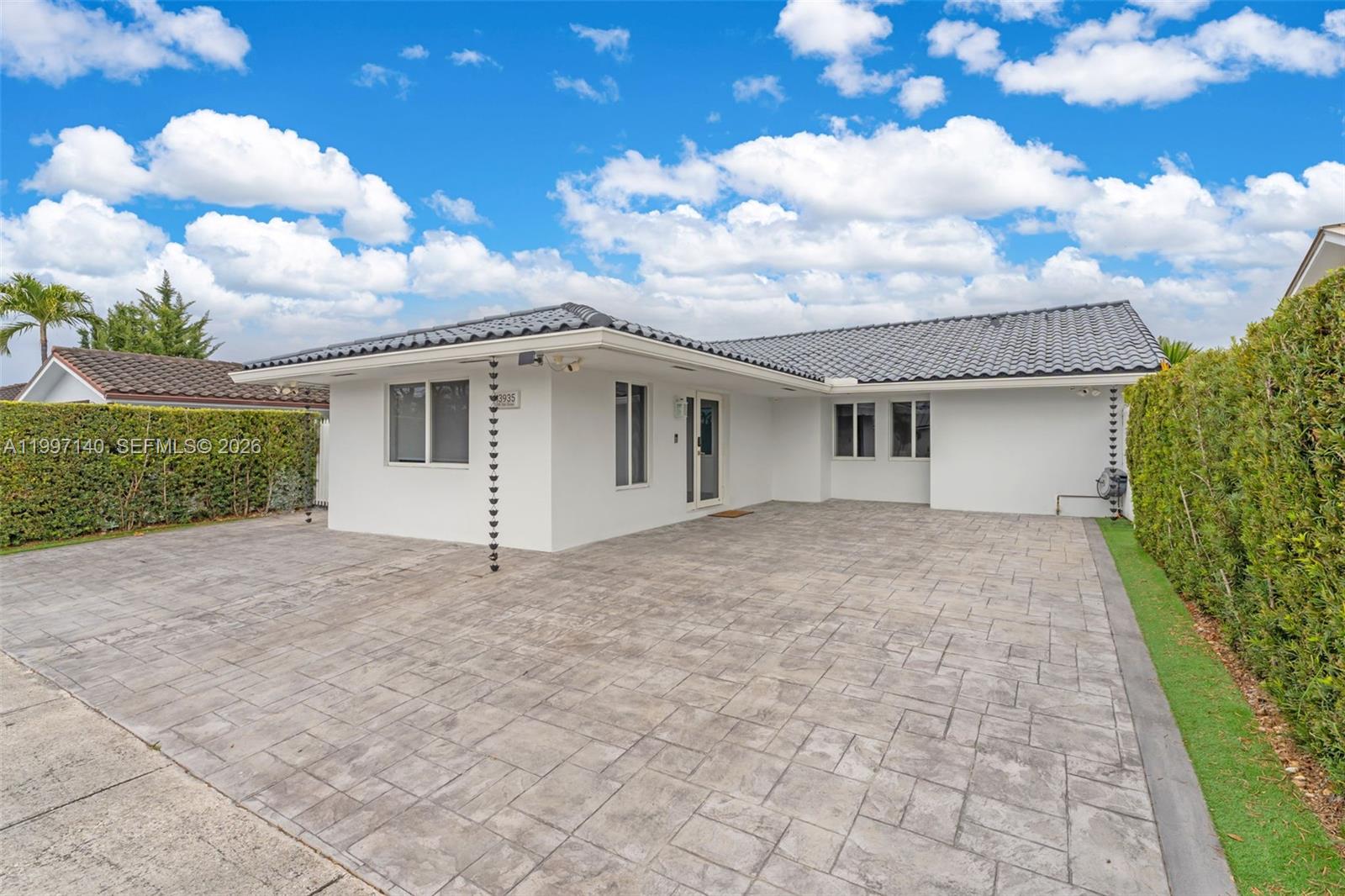 EDITH ESTATES 1ST ADDN - Residential