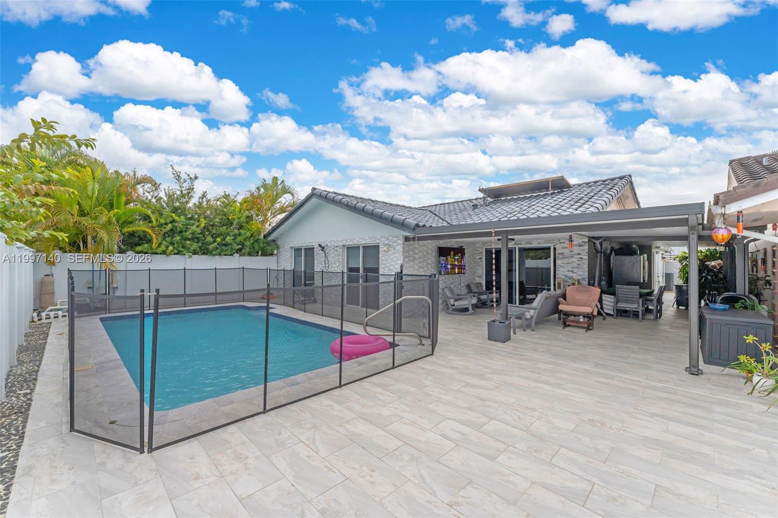 EDITH ESTATES 1ST ADDN - Residential