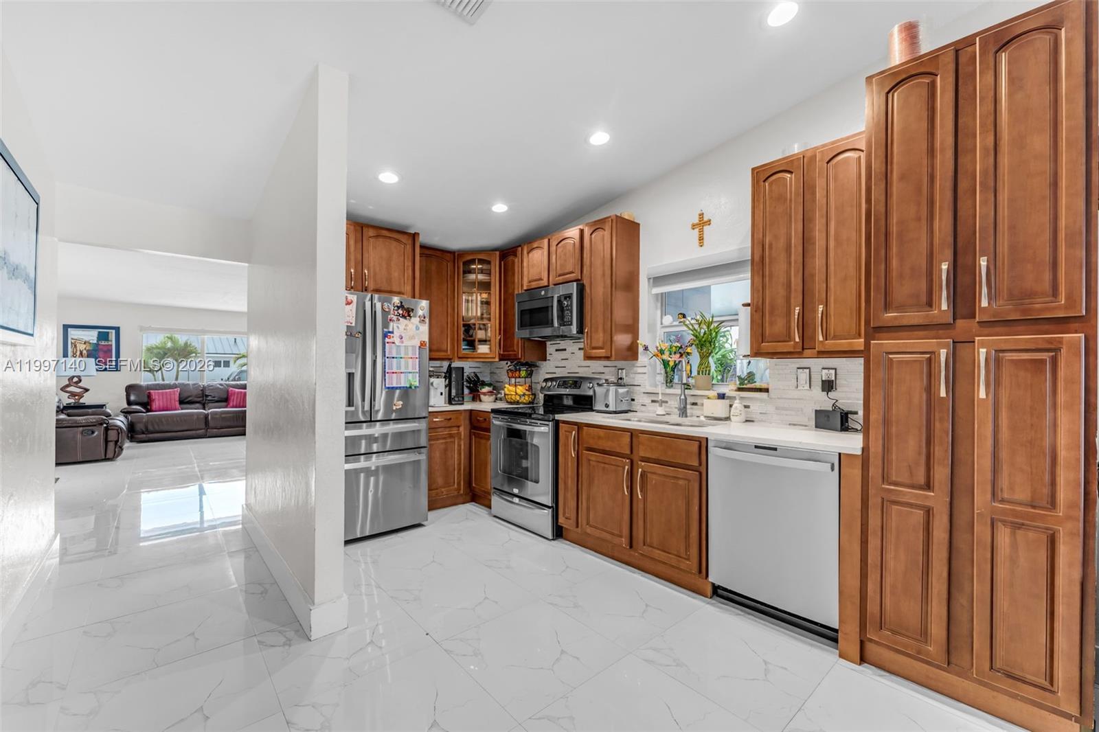 EDITH ESTATES 1ST ADDN - Residential