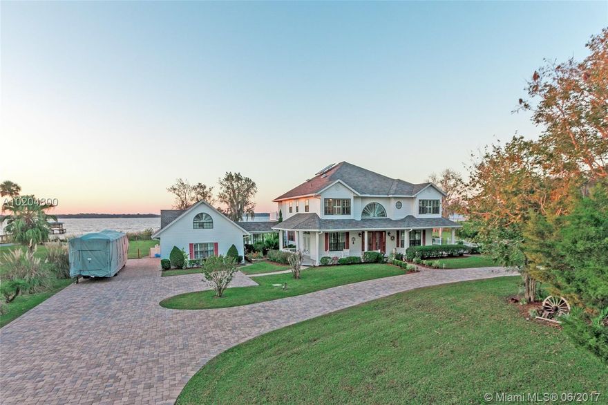 Welcome to the Grandeur of Three Oaks. This Palatial 6 bedroom 5.5 bath estate was recently remodeled & upgraded to absolute perfection and is situated on 5.4 acres with 300' of expansive riverfront offering miles of unobstructed views.The main estate offers 5 br/ 4.5 baths with an additional attached 1 br apartment.There is also a self contained detached guest cottage/studio with bathroom/shower AC only & separate gym room. A glass enclosed breezeway attaches the 3 car garage to the home.