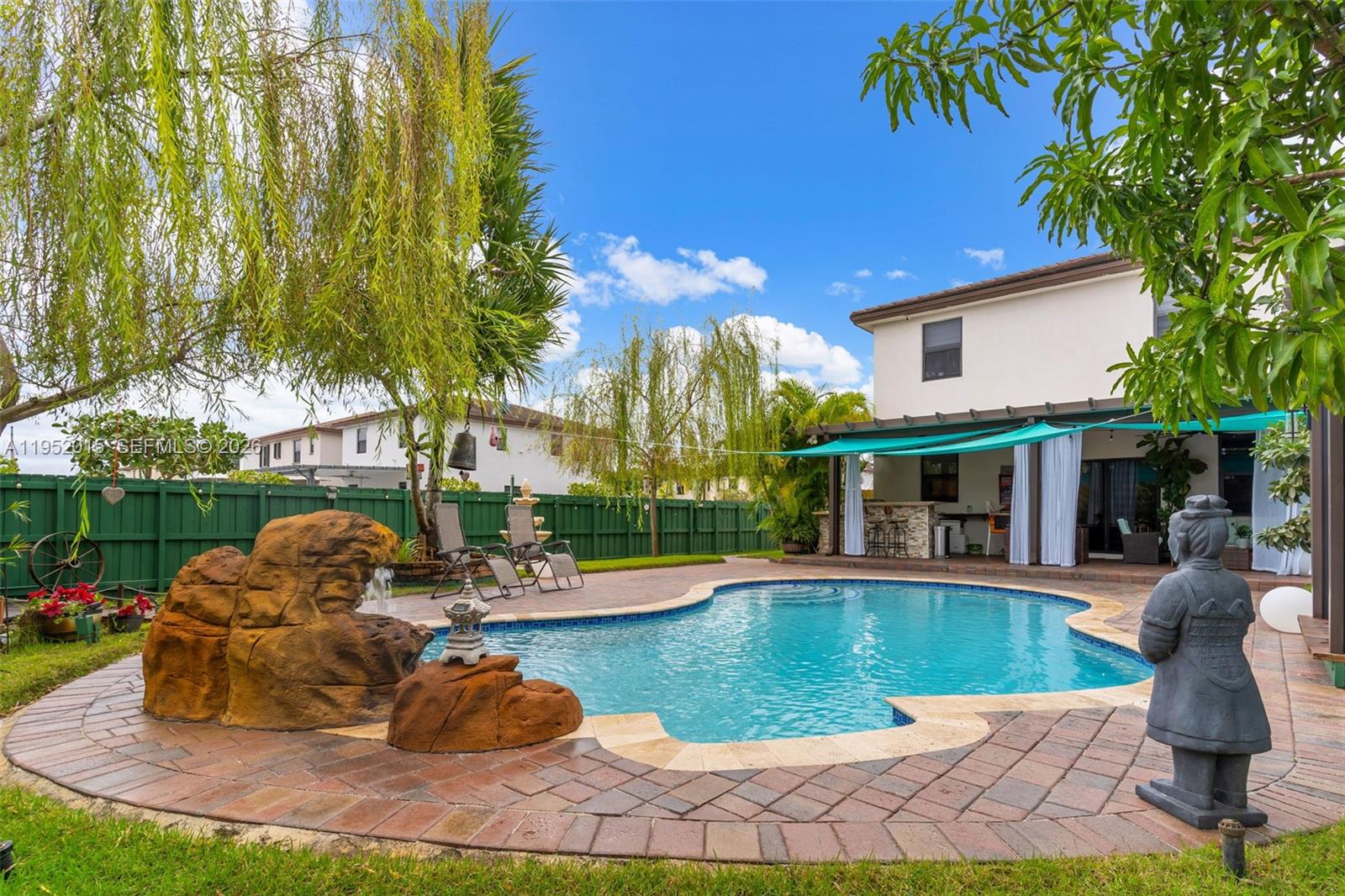 S ALLAPATTAH GARDENS - Residential