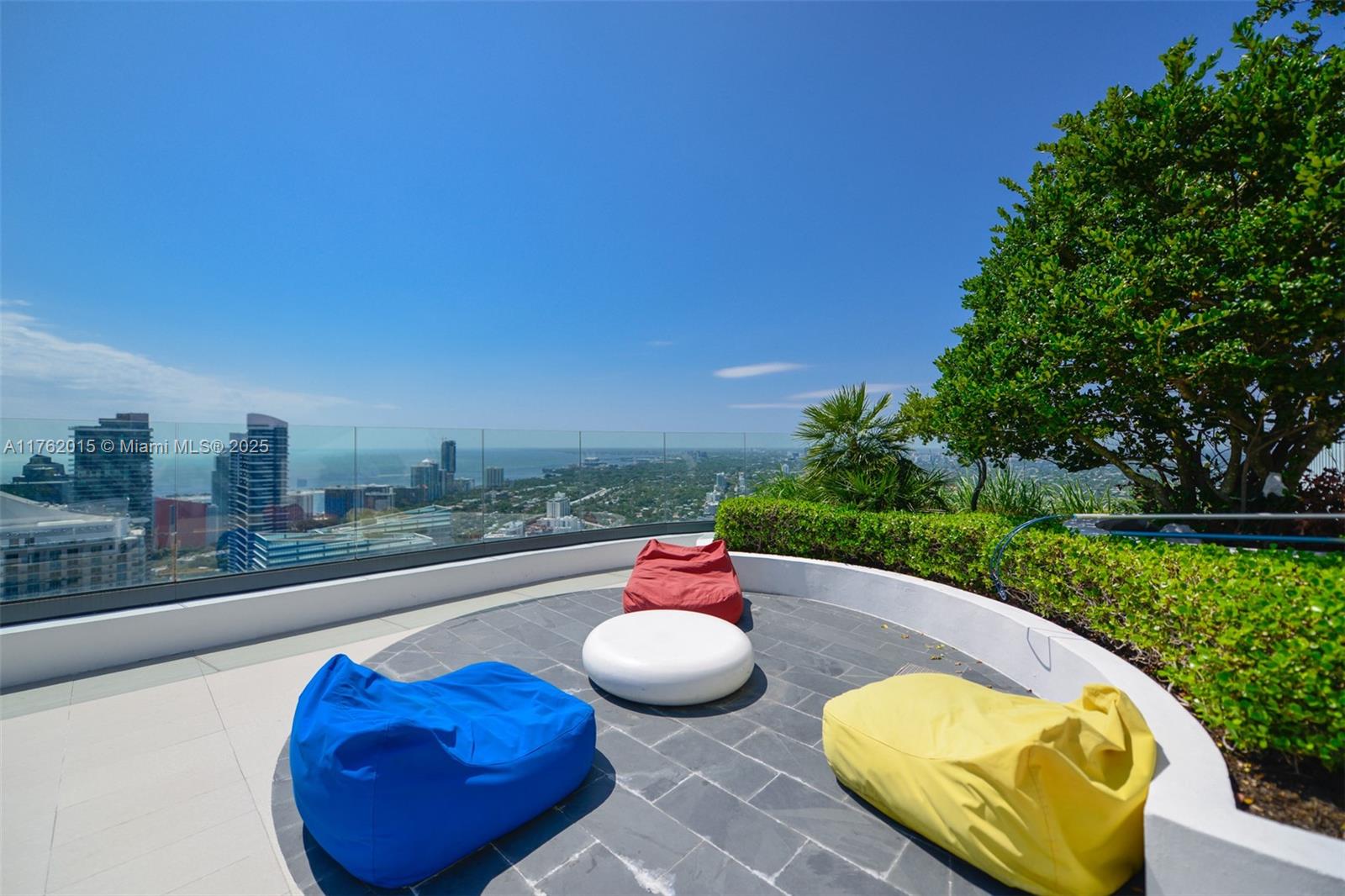BRICKELL HEIGHTS EAST CON - Residential