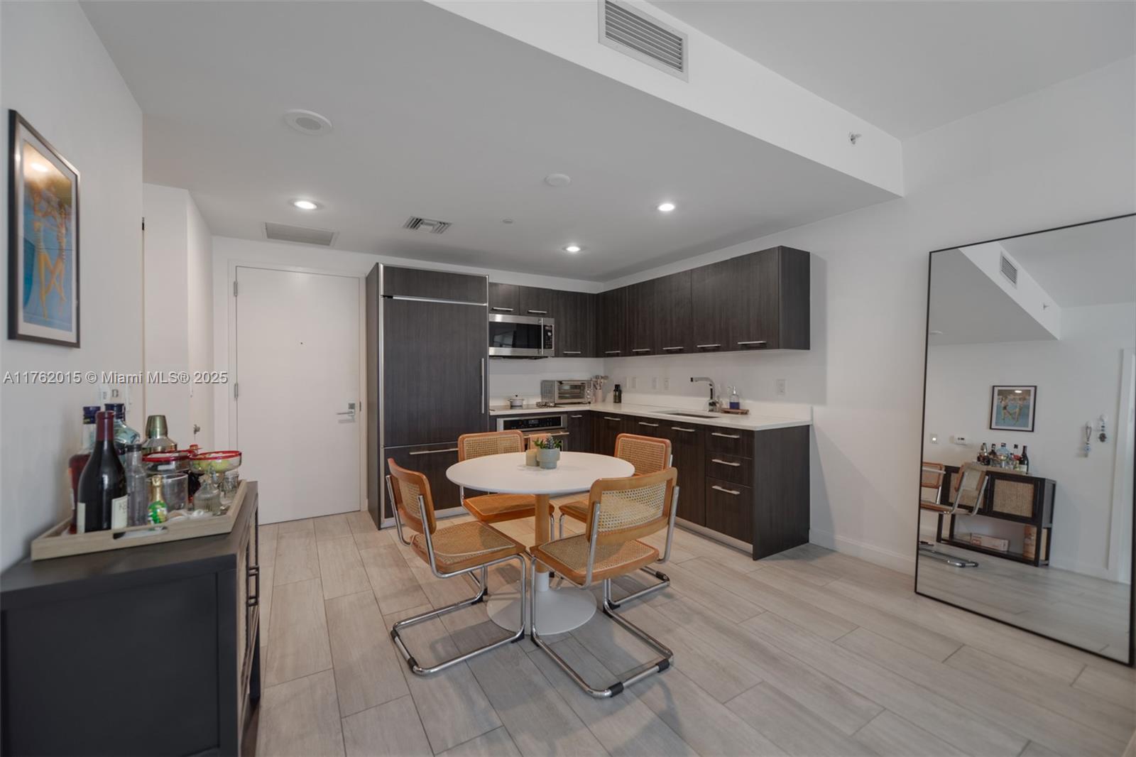 BRICKELL HEIGHTS EAST CON - Residential