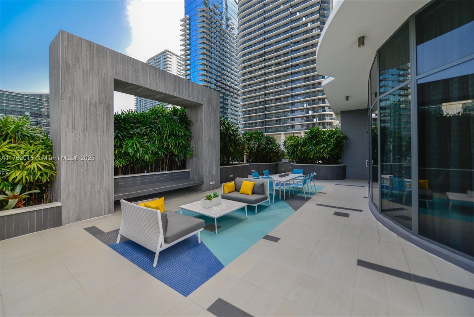 BRICKELL HEIGHTS EAST CON - Residential