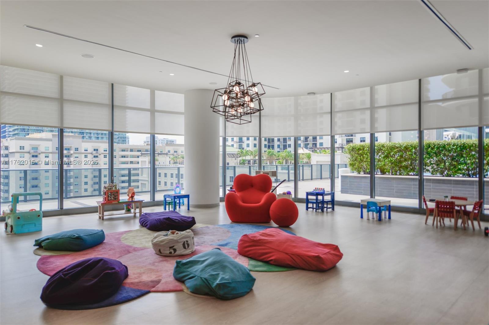 BRICKELL HEIGHTS EAST CON - Residential