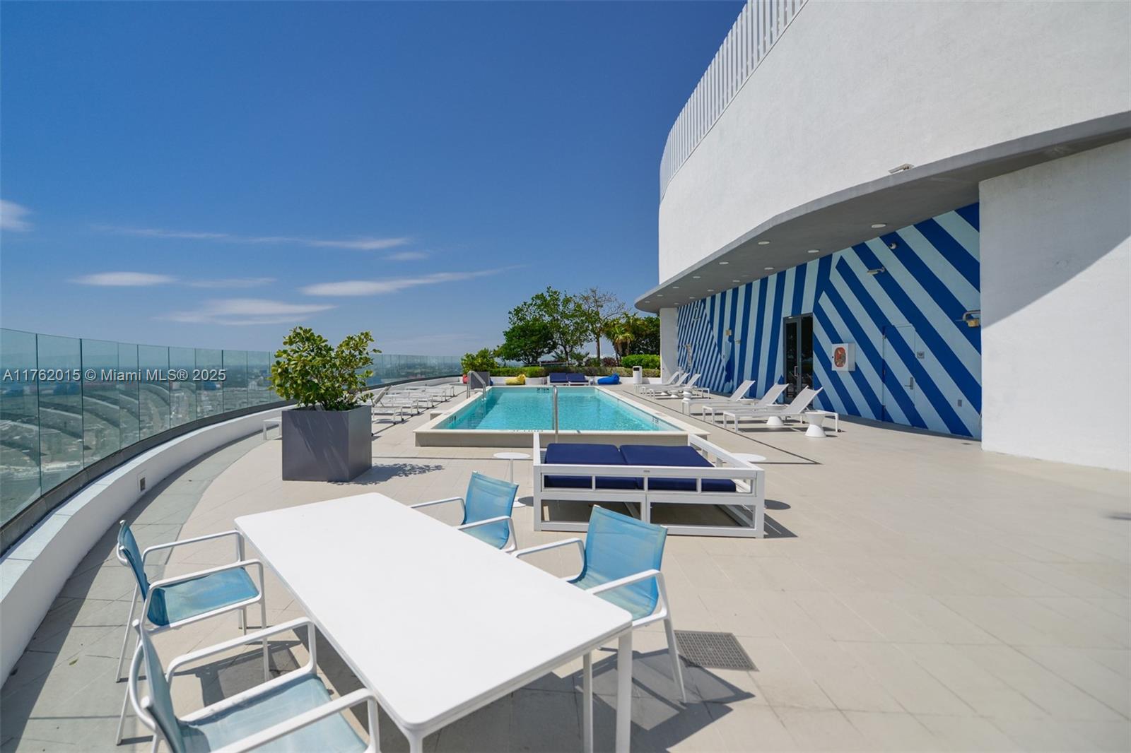BRICKELL HEIGHTS EAST CON - Residential