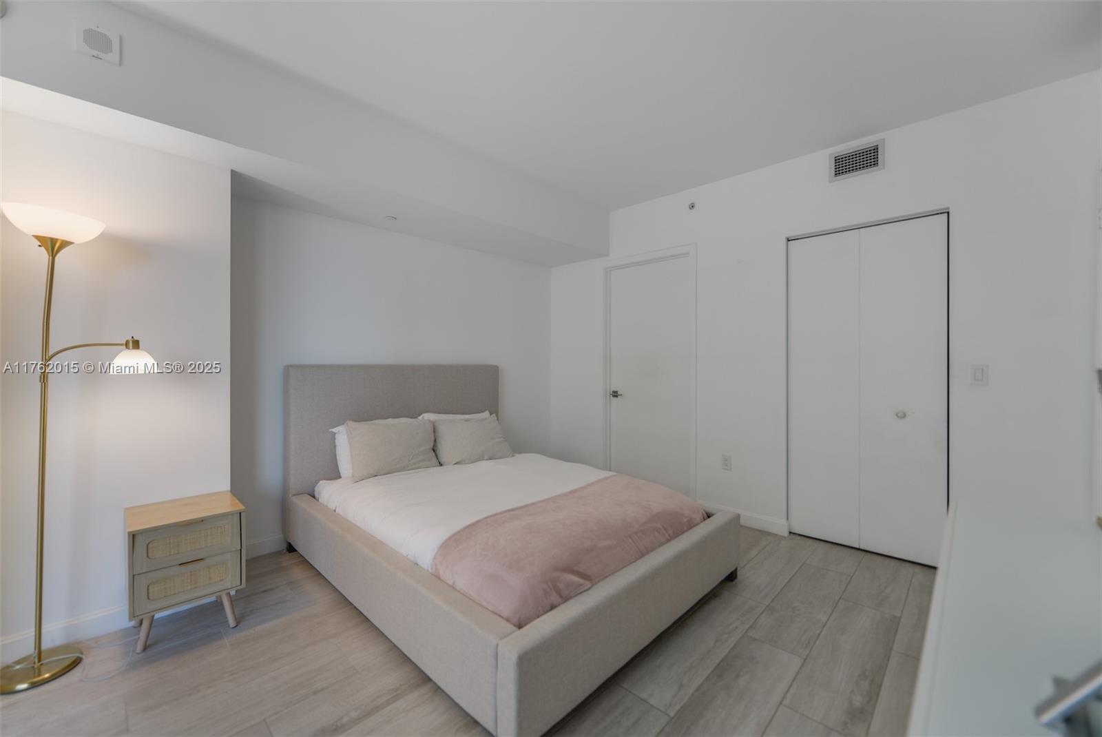 BRICKELL HEIGHTS EAST CON - Residential